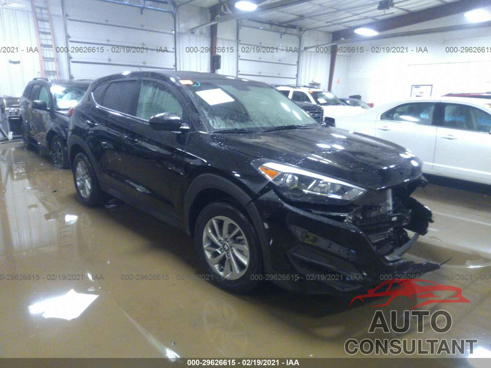 HYUNDAI TUCSON 2018 - KM8J2CA48JU786864