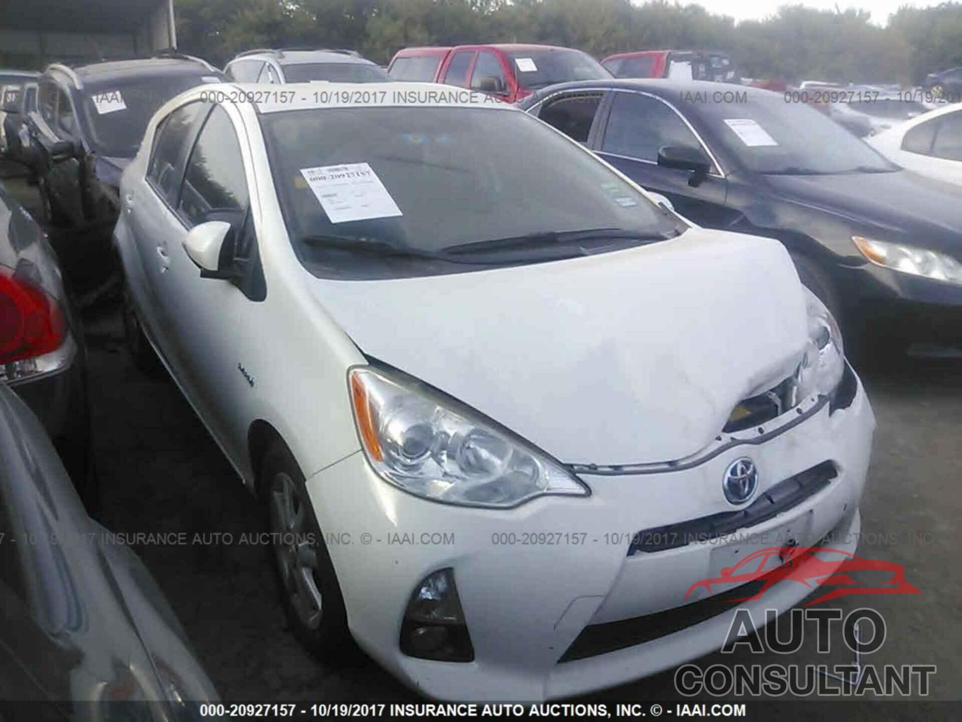 Toyota Prius c 2012 - JTDKDTB32C1521466