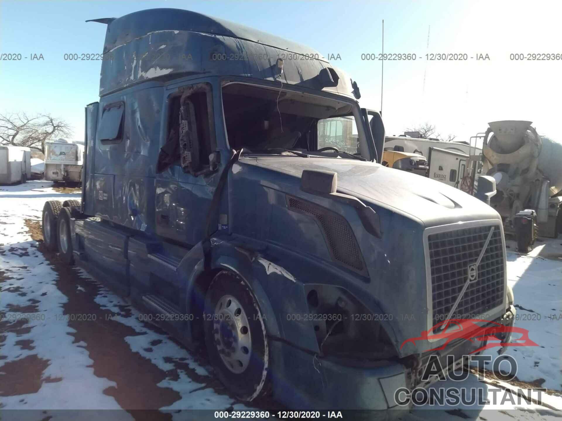 VOLVO VN 2016 - 4V4NC9EH0GN971338
