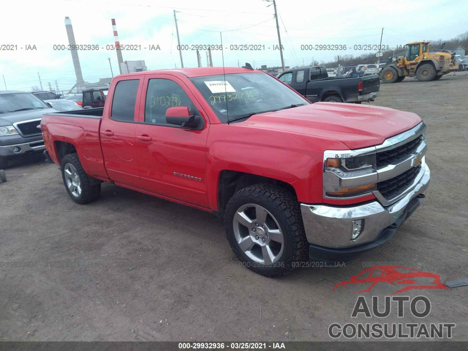 CHEVROLET SILVERADO 1500 2017 - 1GCVKREC8HZ191455