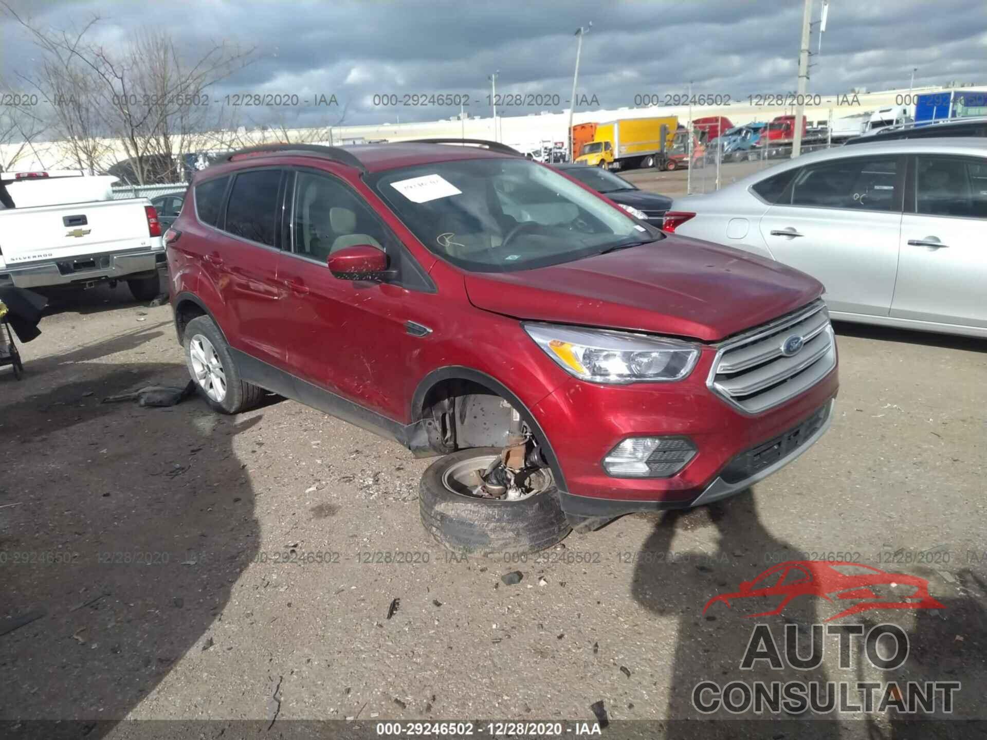 FORD ESCAPE 2018 - 1FMCU0GD7JUB58772