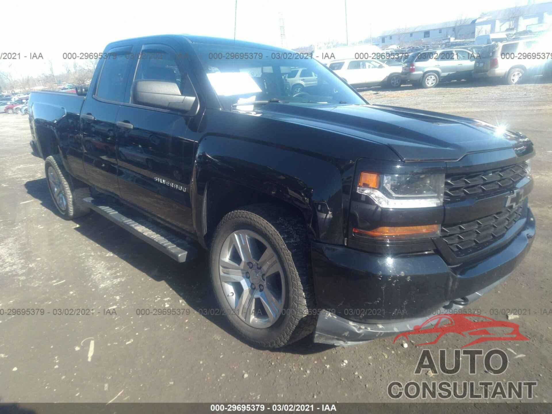 CHEVROLET SILVERADO 1500 2017 - 1GCRCPEHXHZ139176