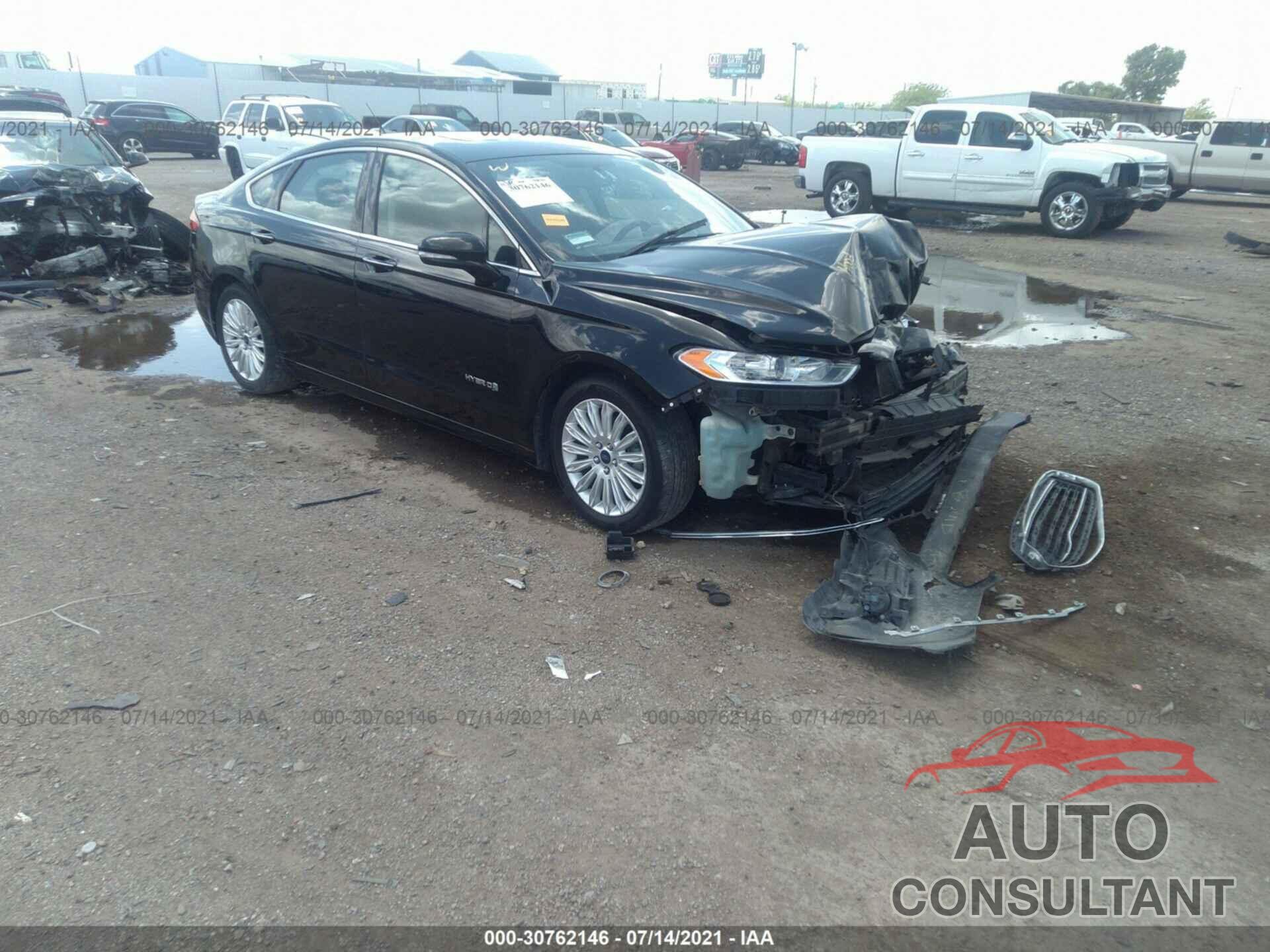 FORD FUSION 2016 - 3FA6P0LU0GR166023