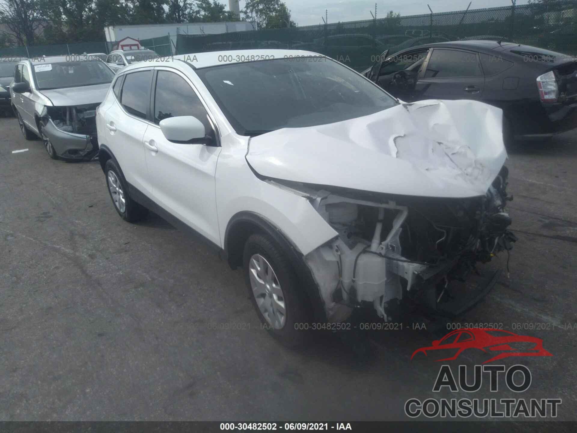 NISSAN ROGUE SPORT 2018 - JN1BJ1CP2JW159317