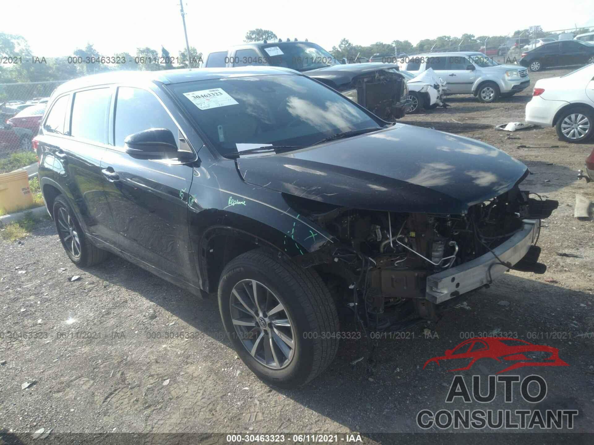 TOYOTA HIGHLANDER 2018 - 5TDKZRFH2JS274654