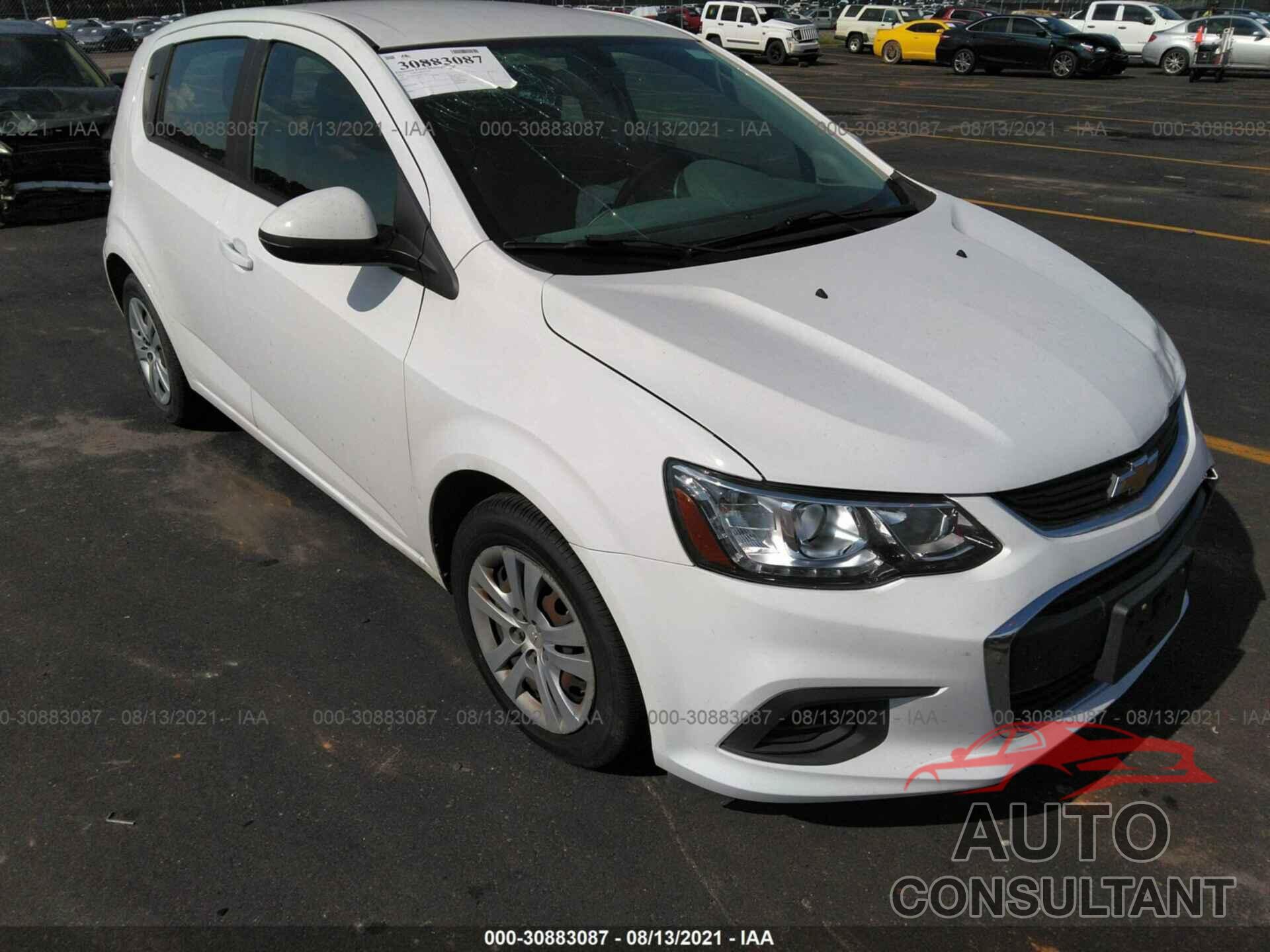 CHEVROLET SONIC 2017 - 1G1JG6SH0H4173813