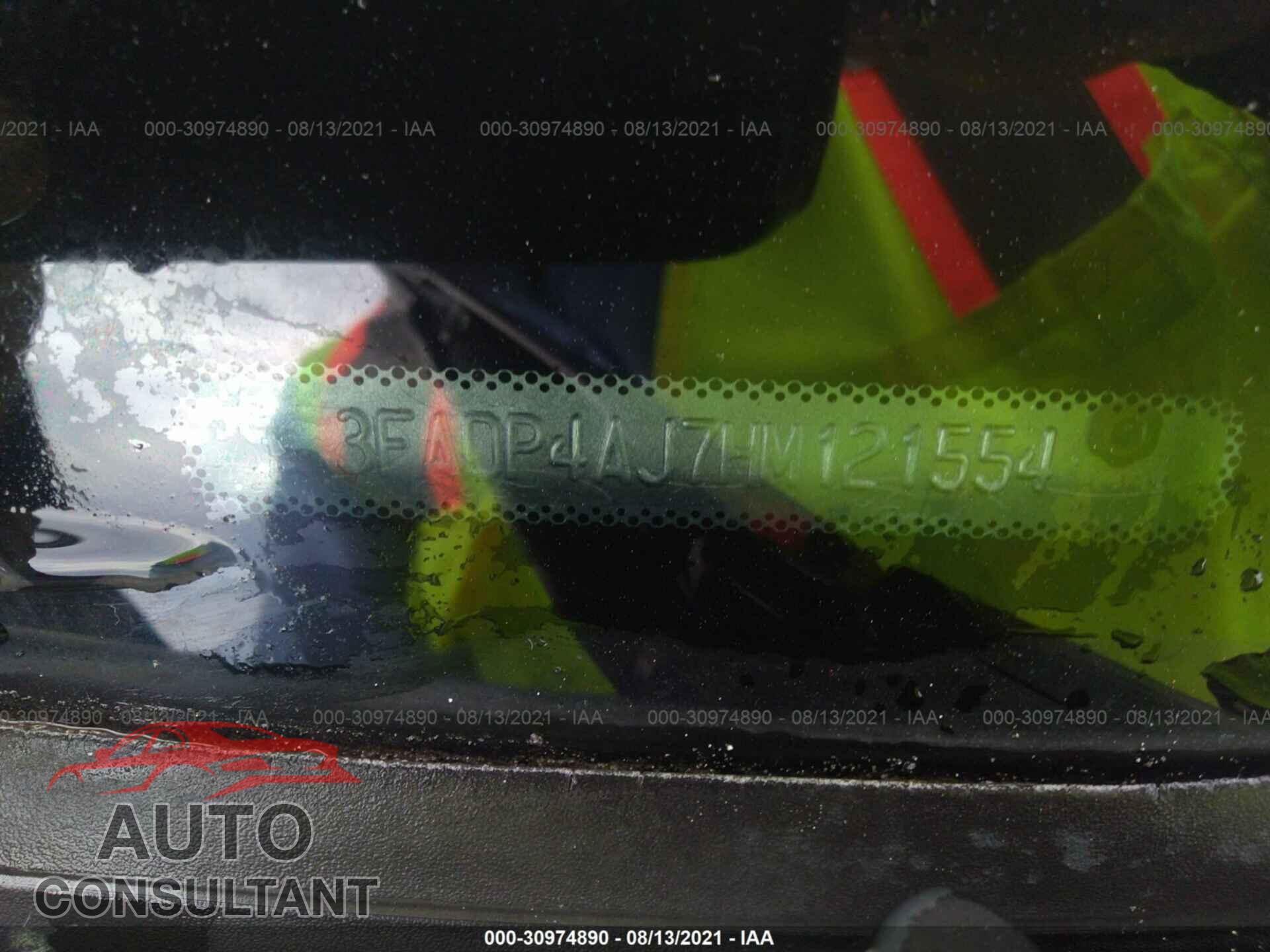 FORD FIESTA 2017 - 3FADP4AJ7HM121554