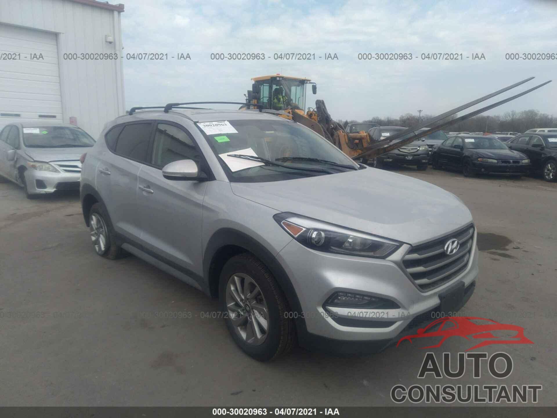 HYUNDAI TUCSON 2018 - KM8J3CA47JU707293