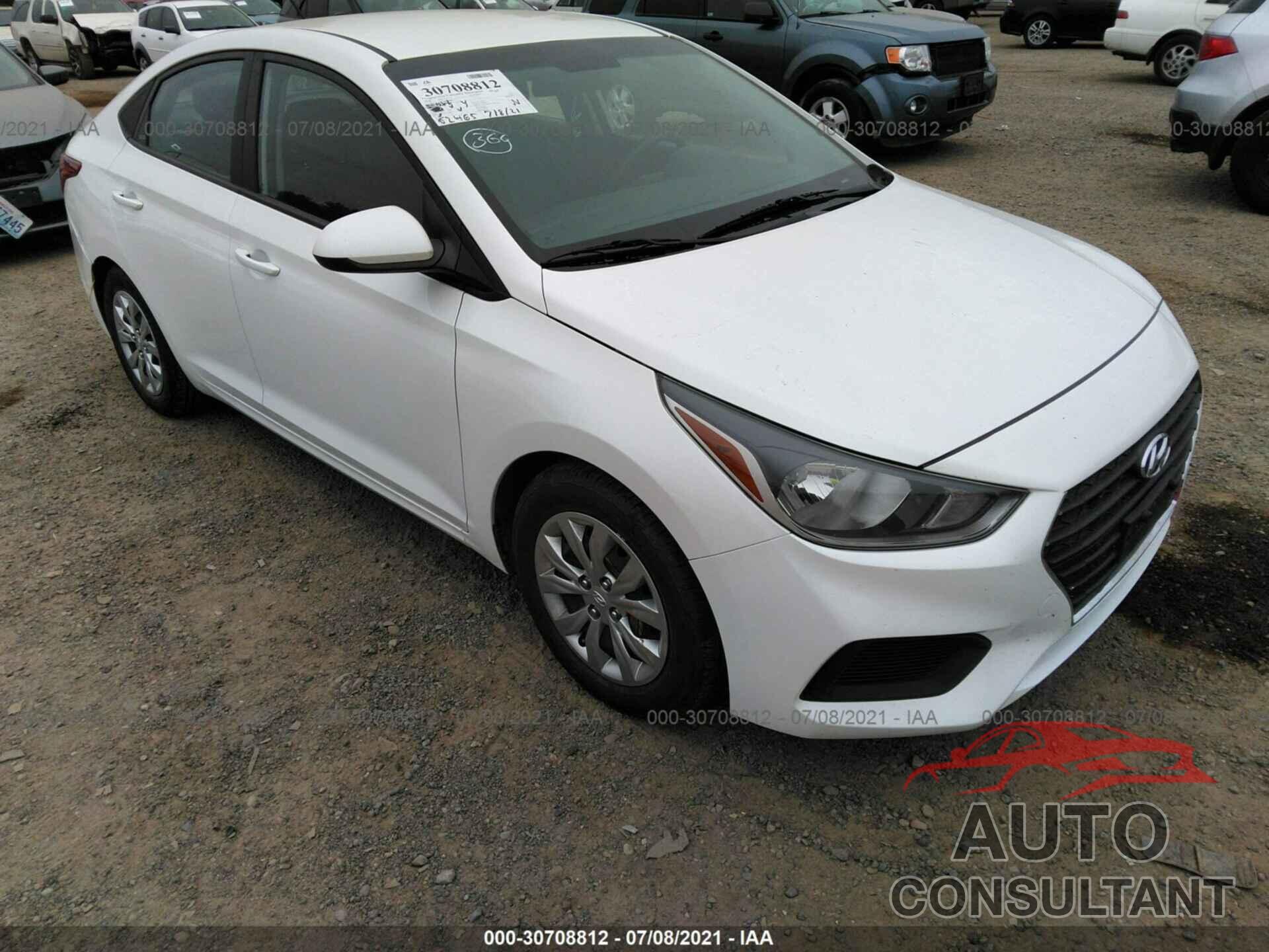 HYUNDAI ACCENT 2018 - 3KPC24A37JE006006