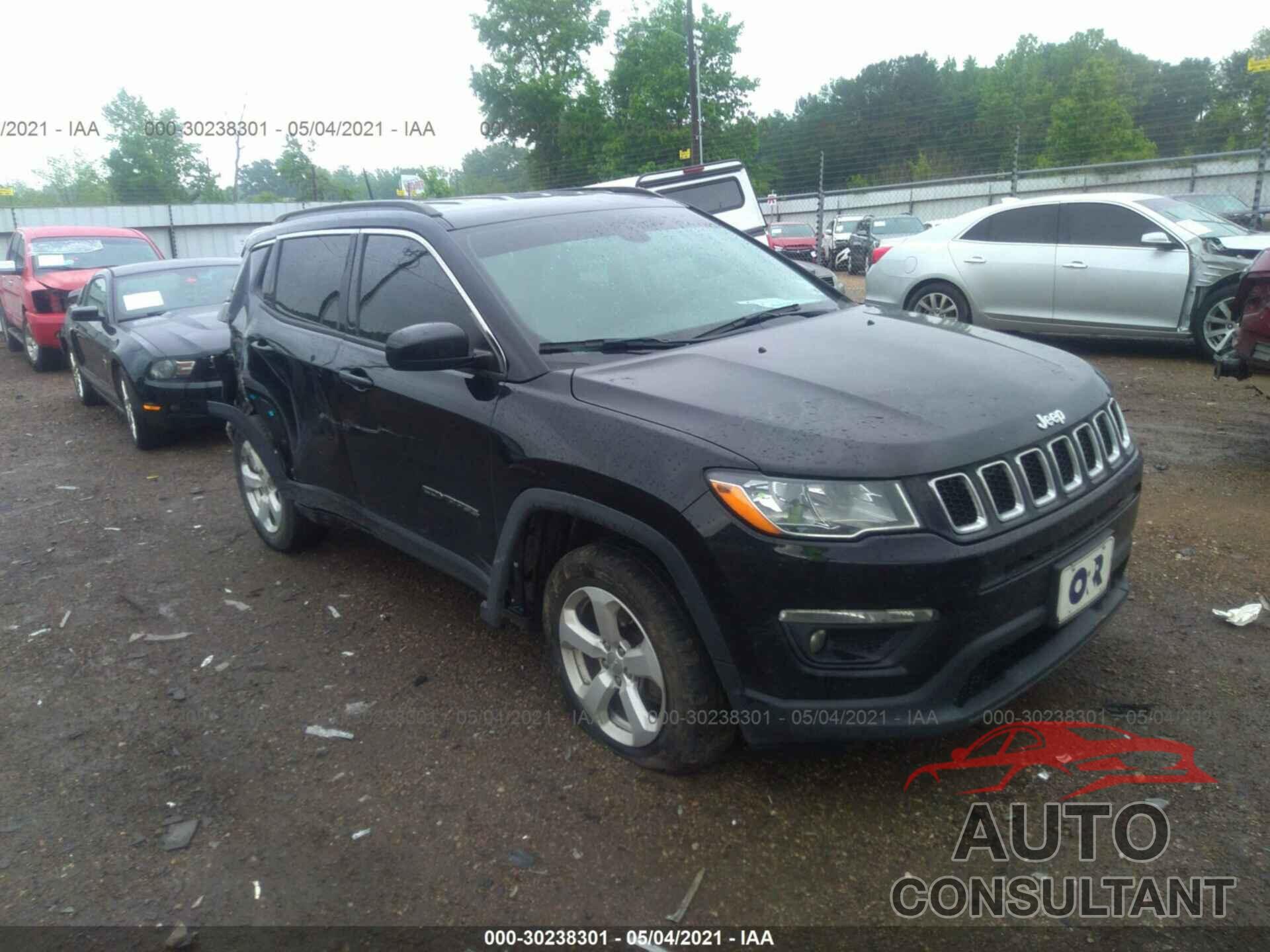 JEEP COMPASS 2018 - 3C4NJDBB0JT161123