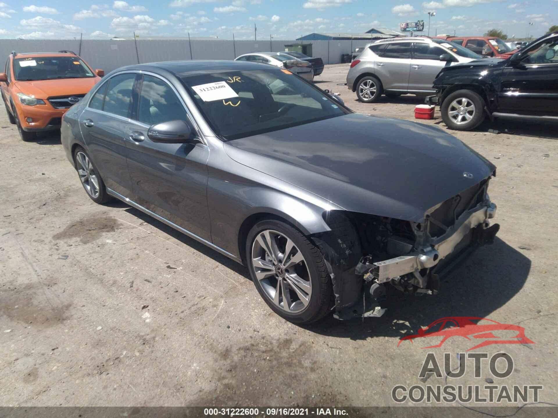MERCEDES-BENZ C-CLASS 2018 - 55SWF4JB3JU271359