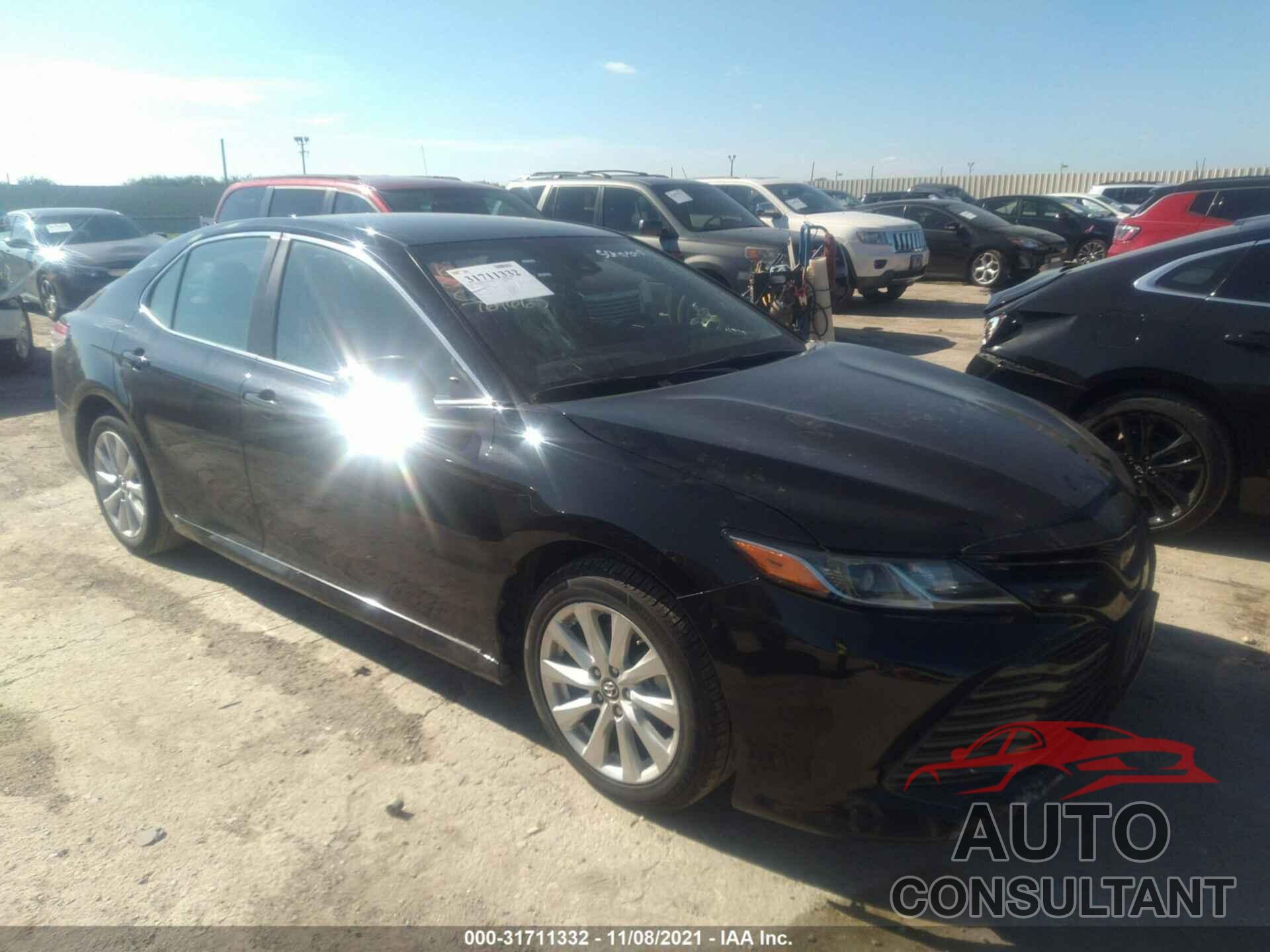 TOYOTA CAMRY 2019 - 4T1B11HK3KU769665