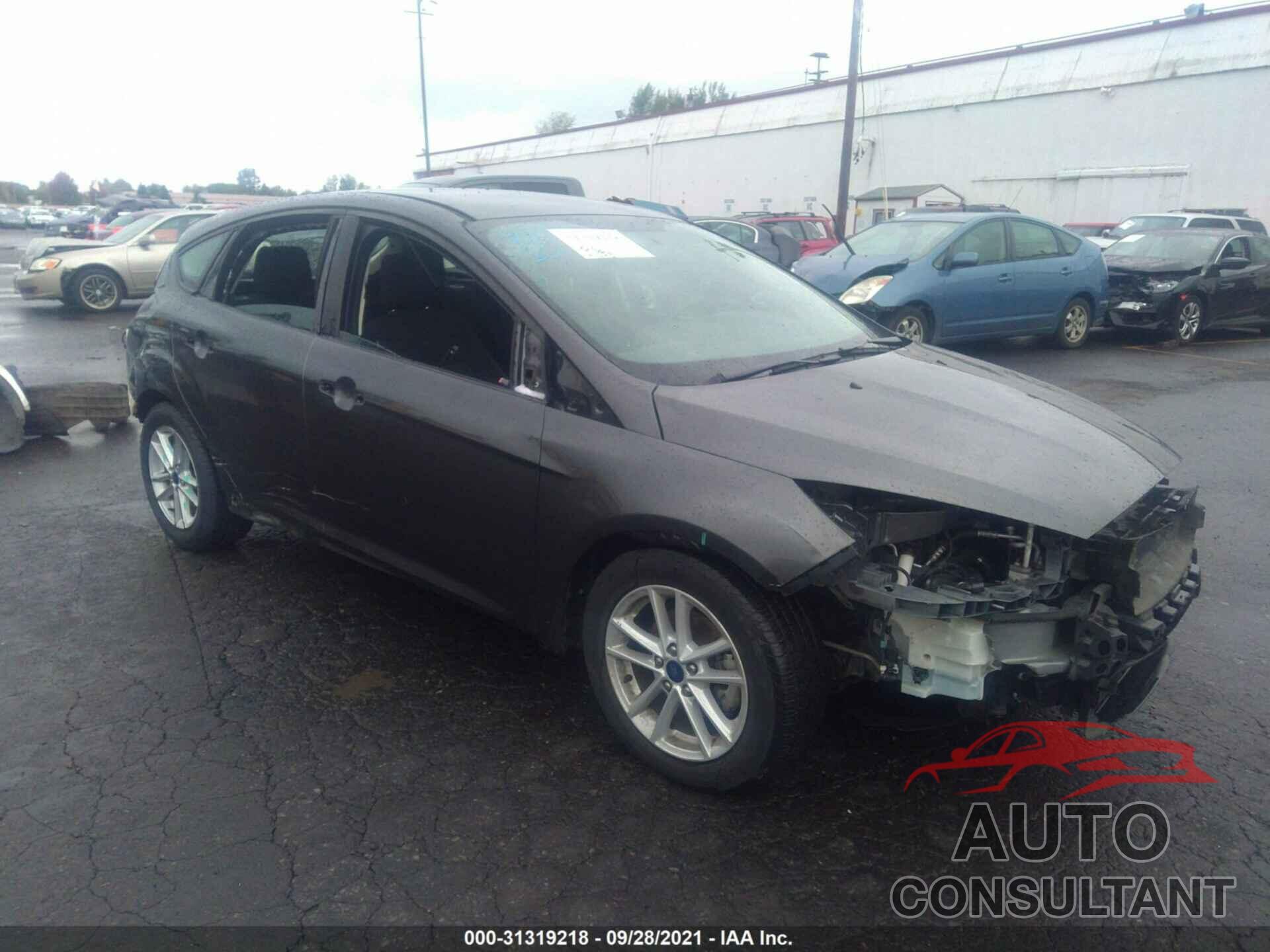 FORD FOCUS 2018 - 1FADP3K25JL261305