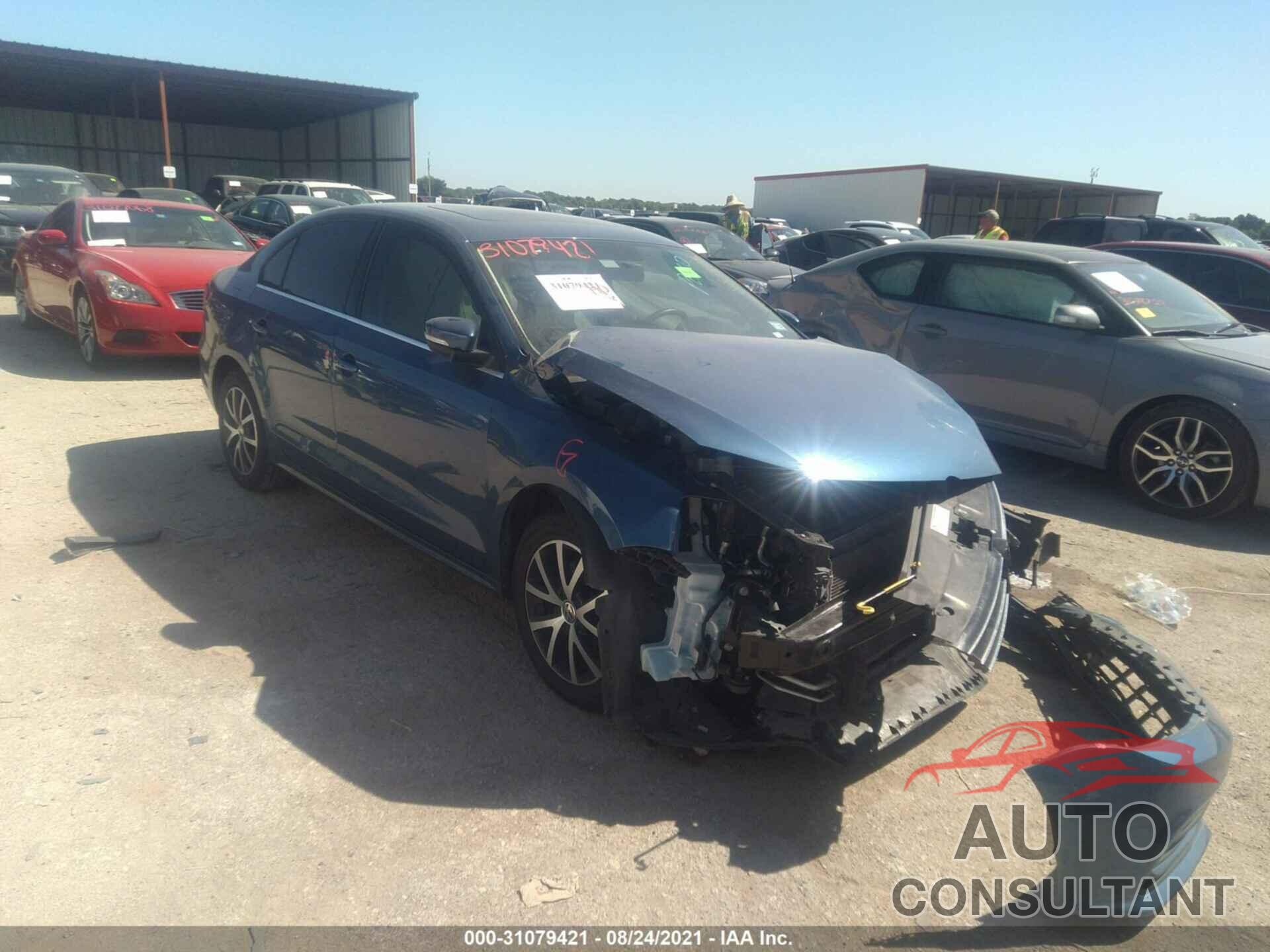 VOLKSWAGEN JETTA 2017 - 3VWDB7AJ7HM206966