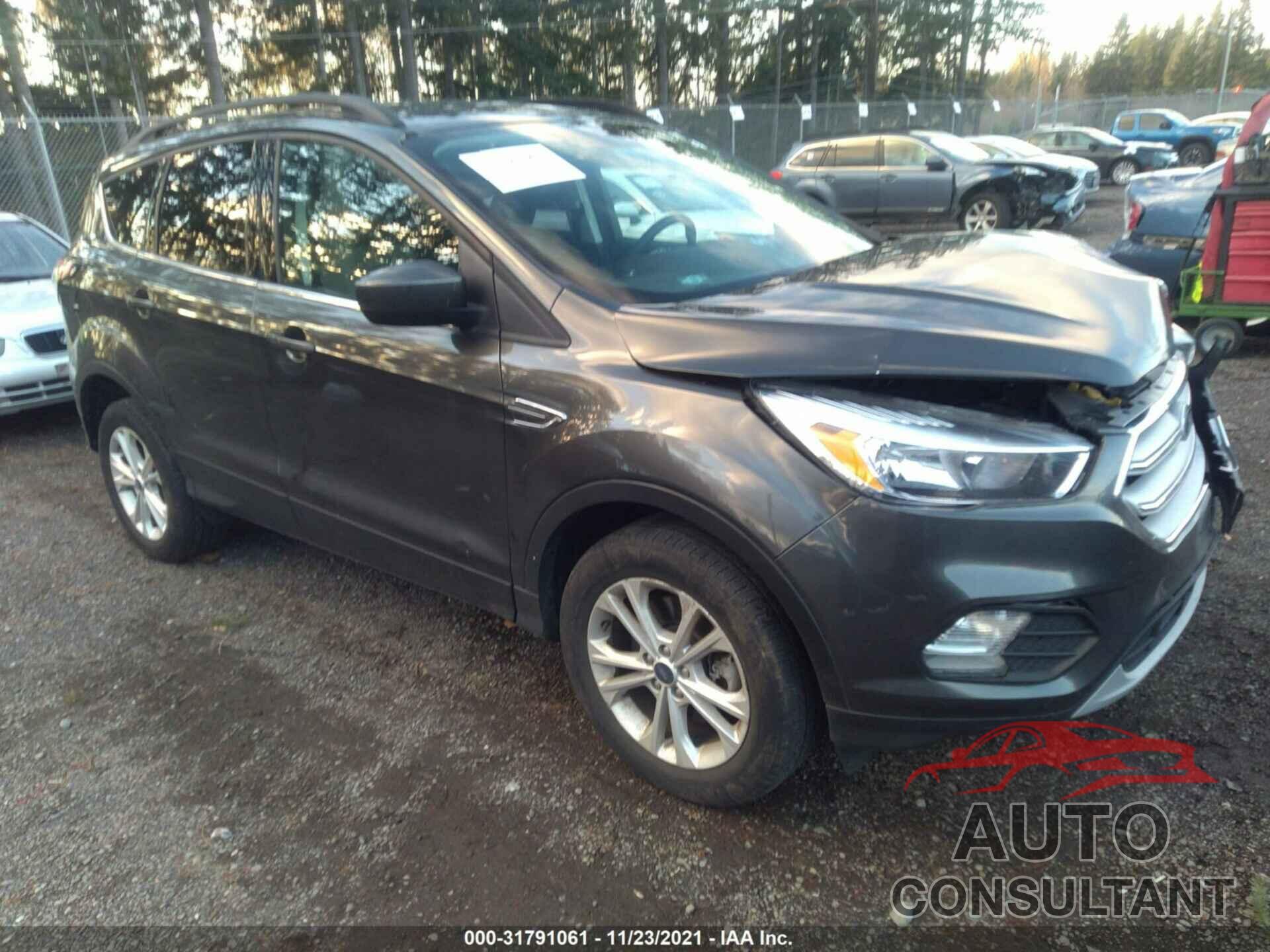 FORD ESCAPE 2018 - 1FMCU9GD5JUC10131