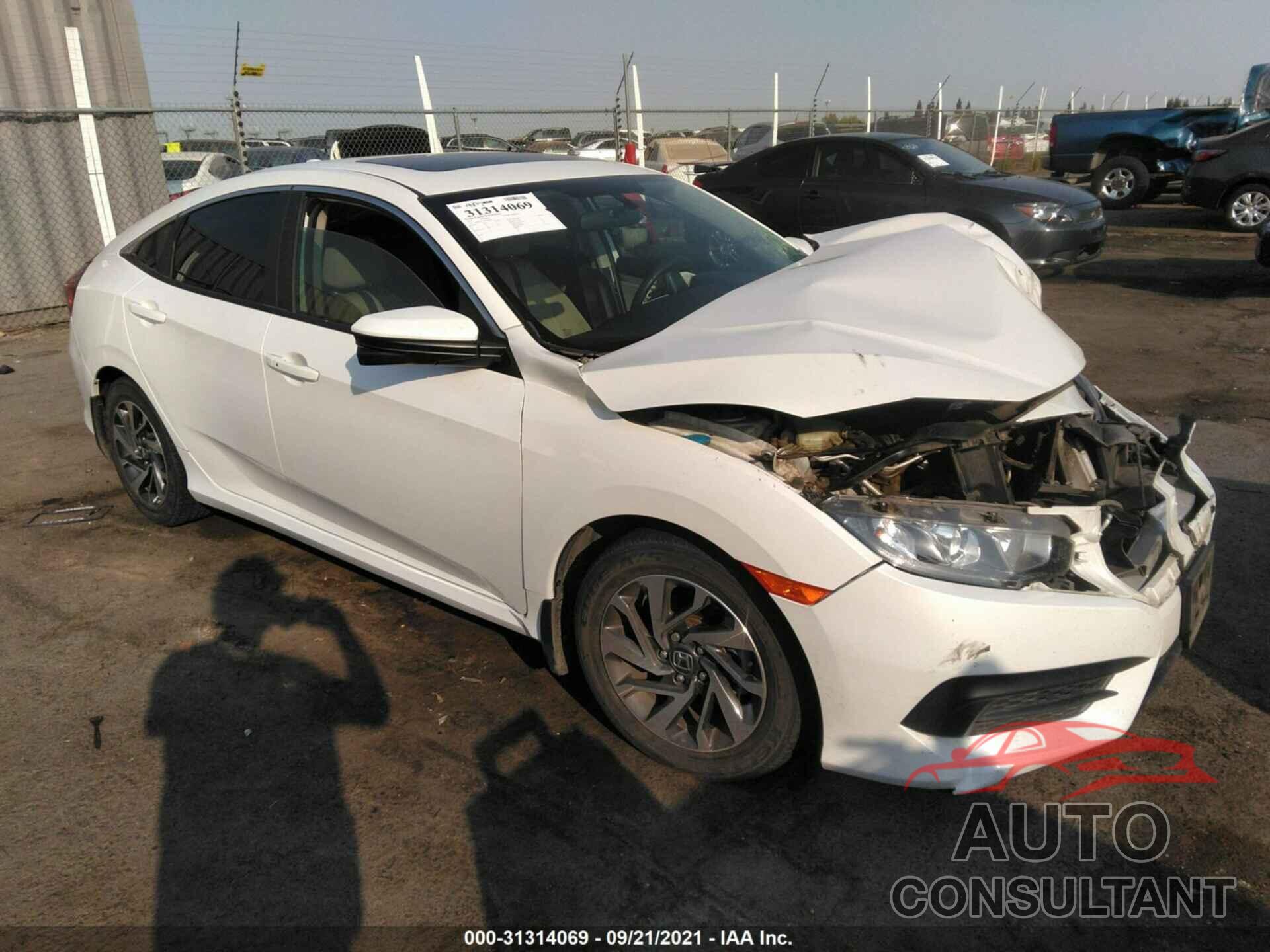 HONDA CIVIC SEDAN 2017 - 19XFC2F70HE231615