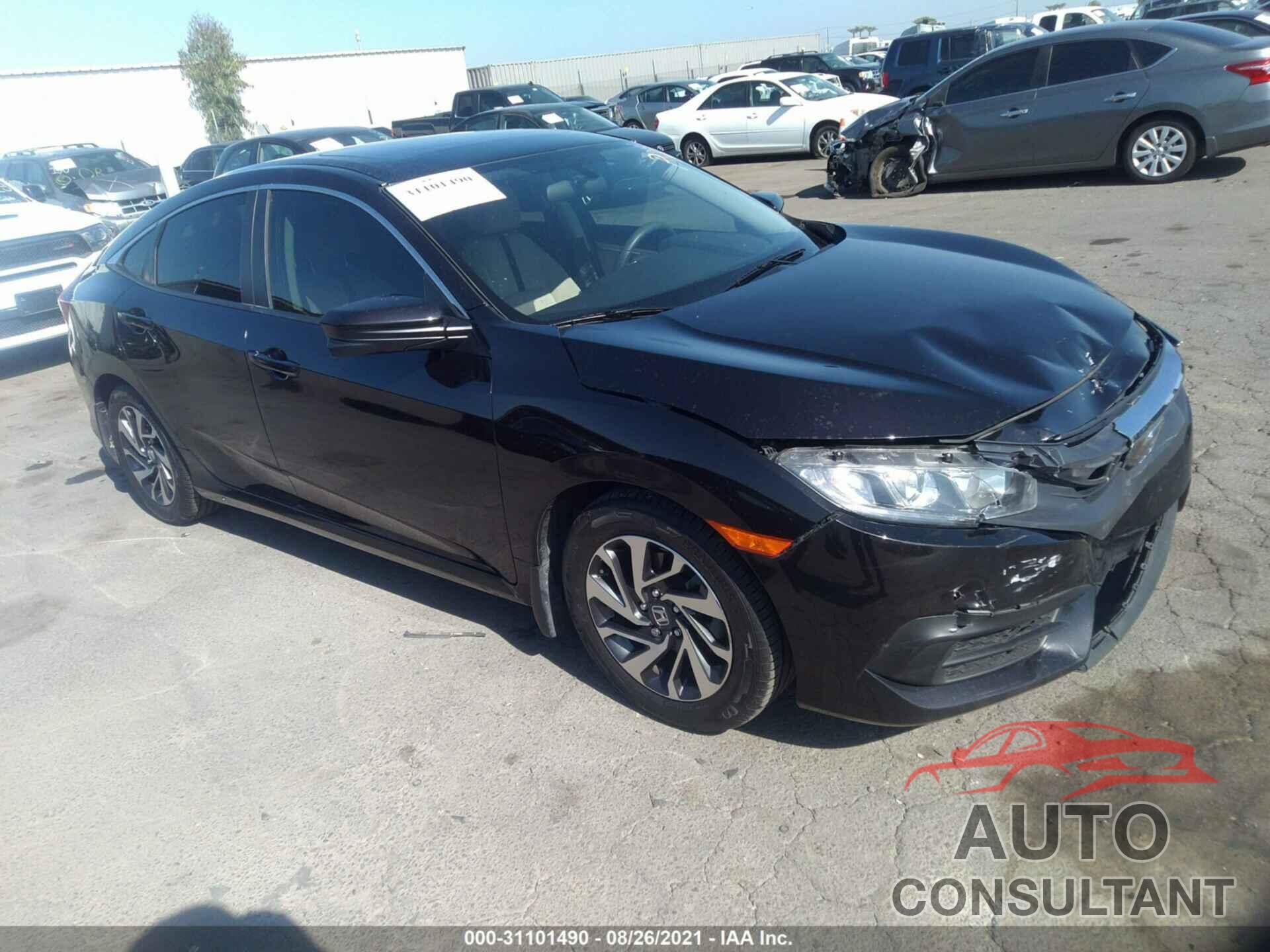 HONDA CIVIC SEDAN 2018 - 2HGFC2F78JH582655