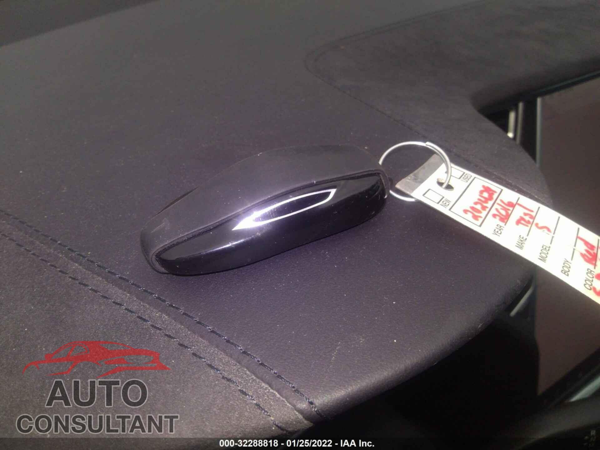 TESLA MODEL S 2016 - 5YJSA1E26GF154858