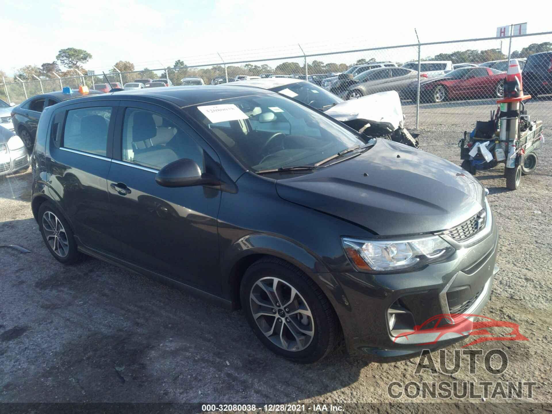 CHEVROLET SONIC 2020 - 1G1JD6SB9L4125773