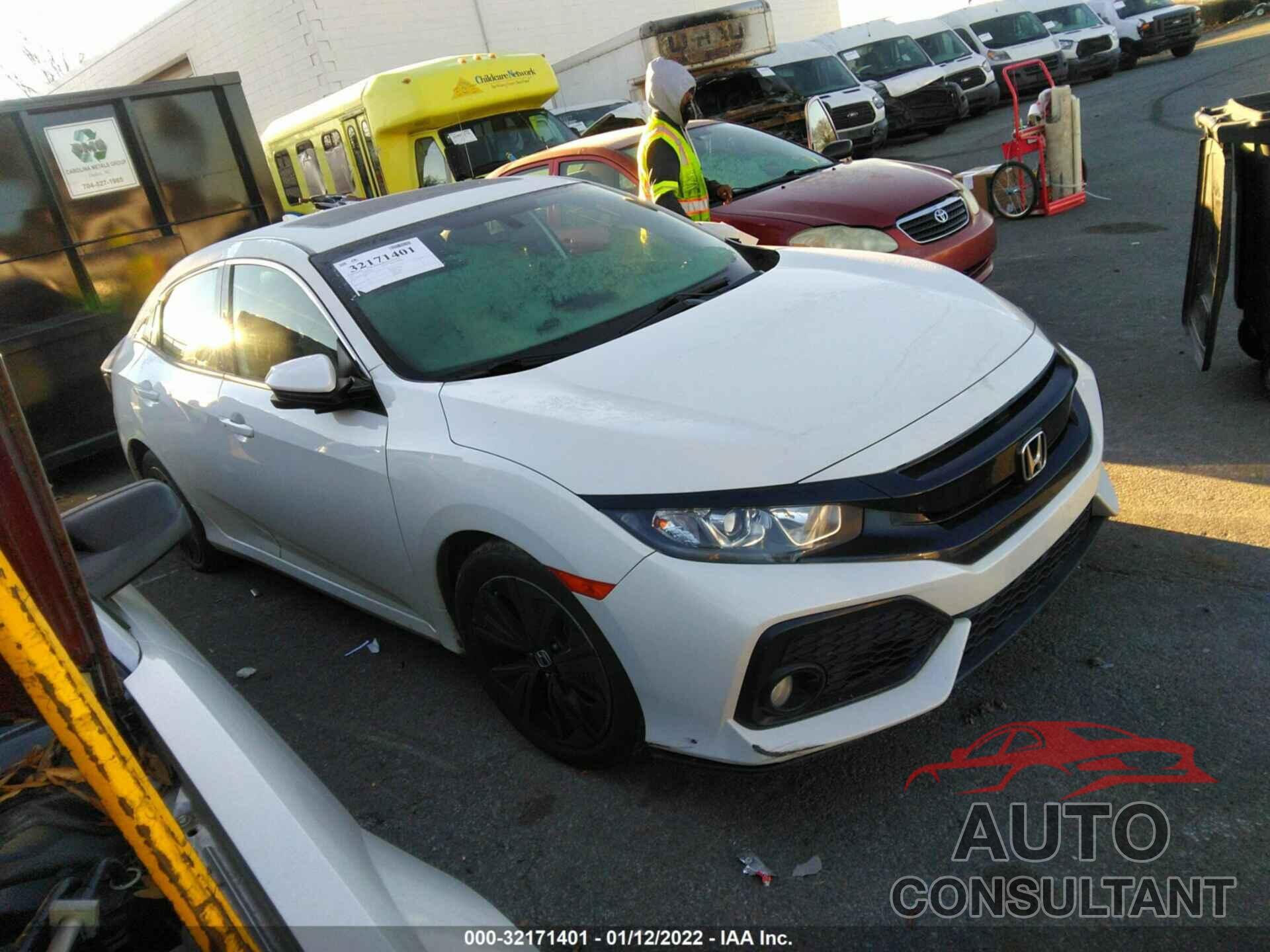 HONDA CIVIC HATCHBACK 2017 - SHHFK7H52HU219051