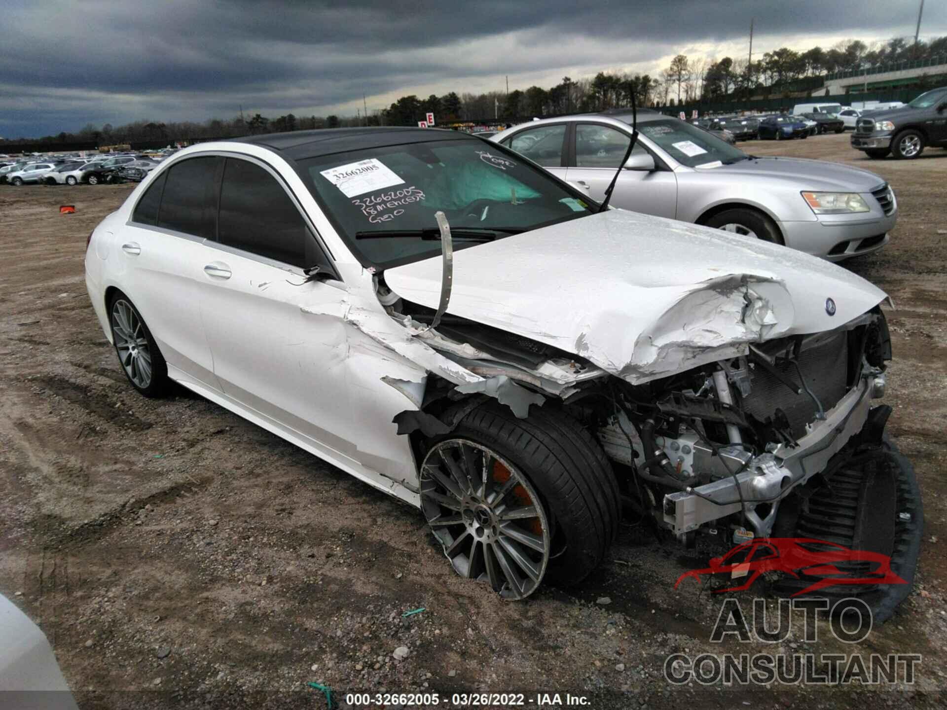 MERCEDES-BENZ C-CLASS 2018 - 55SWF4KB5JU218340