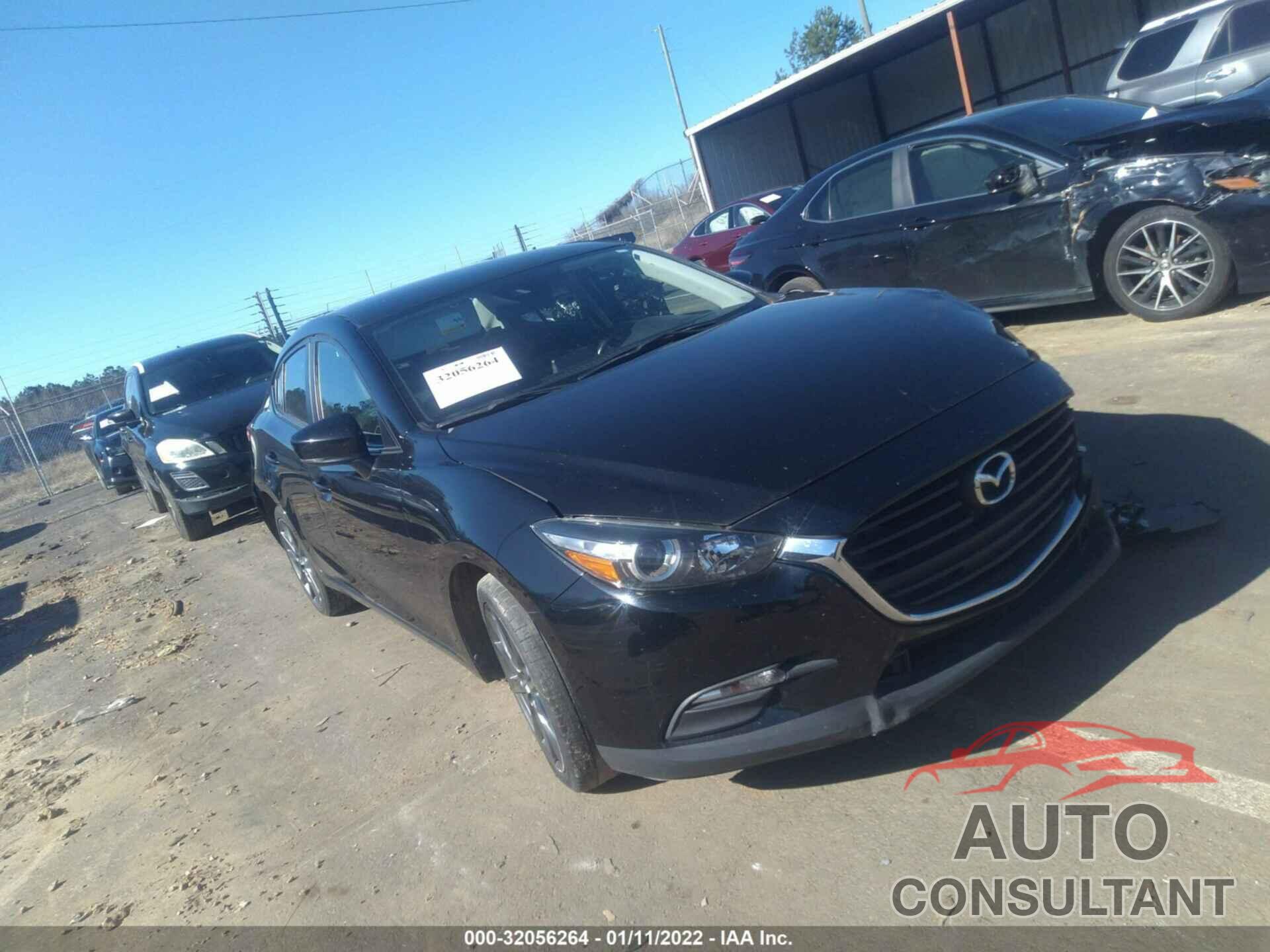 MAZDA MAZDA3 4-DOOR 2018 - 3MZBN1V38JM208979