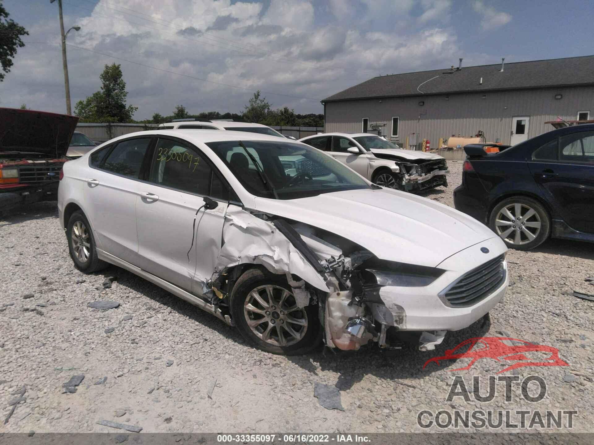 FORD FUSION 2017 - 3FA6P0G75HR293842