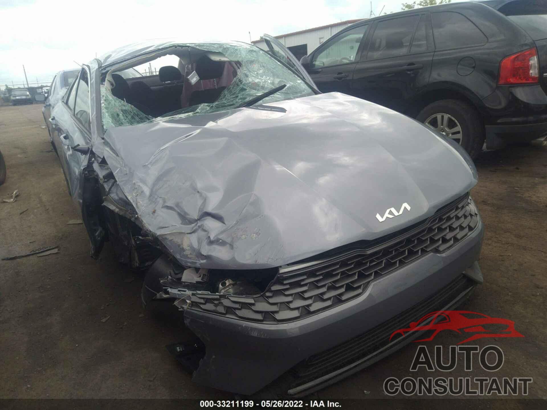 KIA K5 2022 - 5XXG14J26NG147576