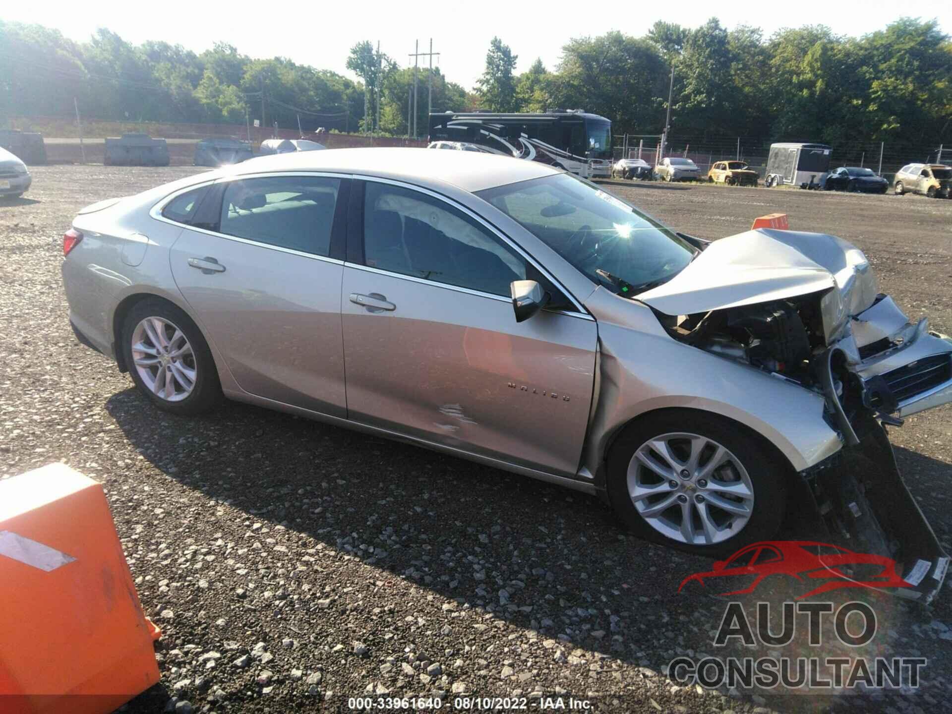 CHEVROLET MALIBU 2016 - 1G1ZE5ST2GF323513
