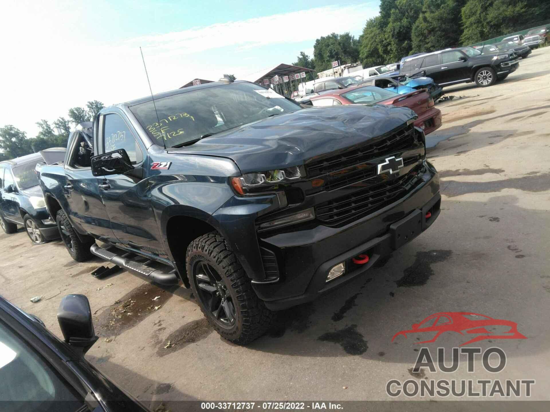 CHEVROLET SILVERADO 1500 2020 - 1GCPYFED6LZ195446