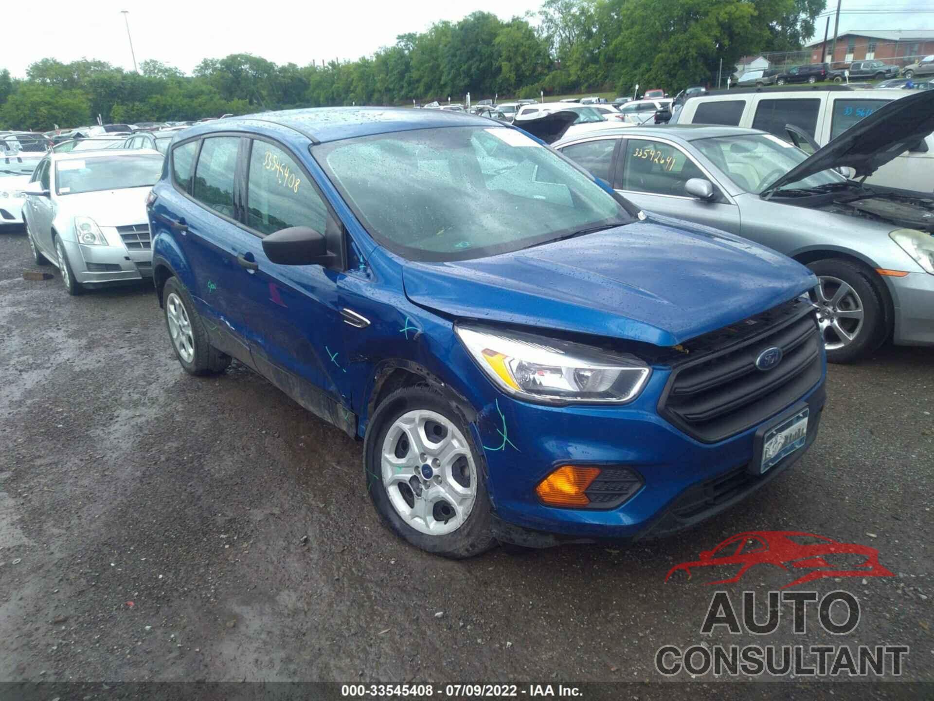 FORD ESCAPE 2017 - 1FMCU0F70HUB85849