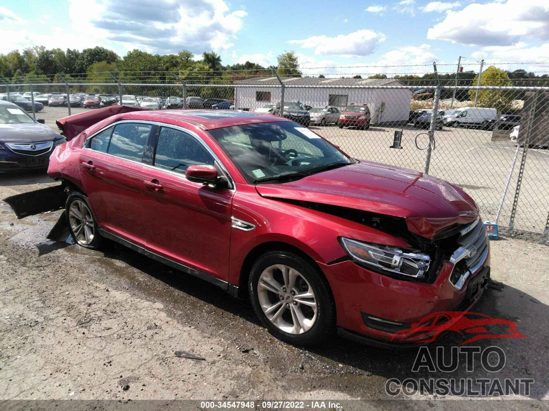 FORD TAURUS 2019 - 1FAHP2E87KG105479