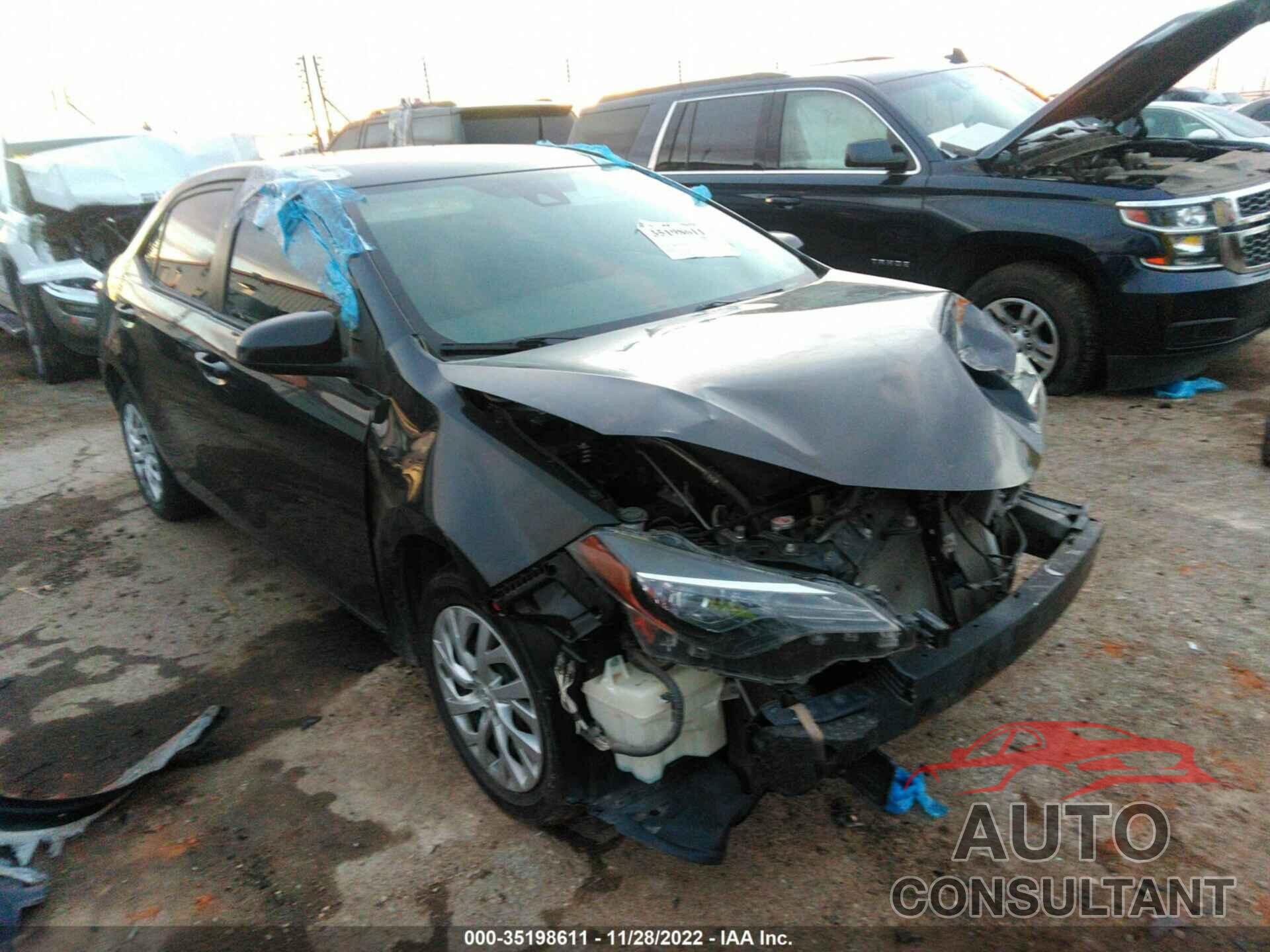 TOYOTA COROLLA 2018 - 5YFBURHE3JP747150