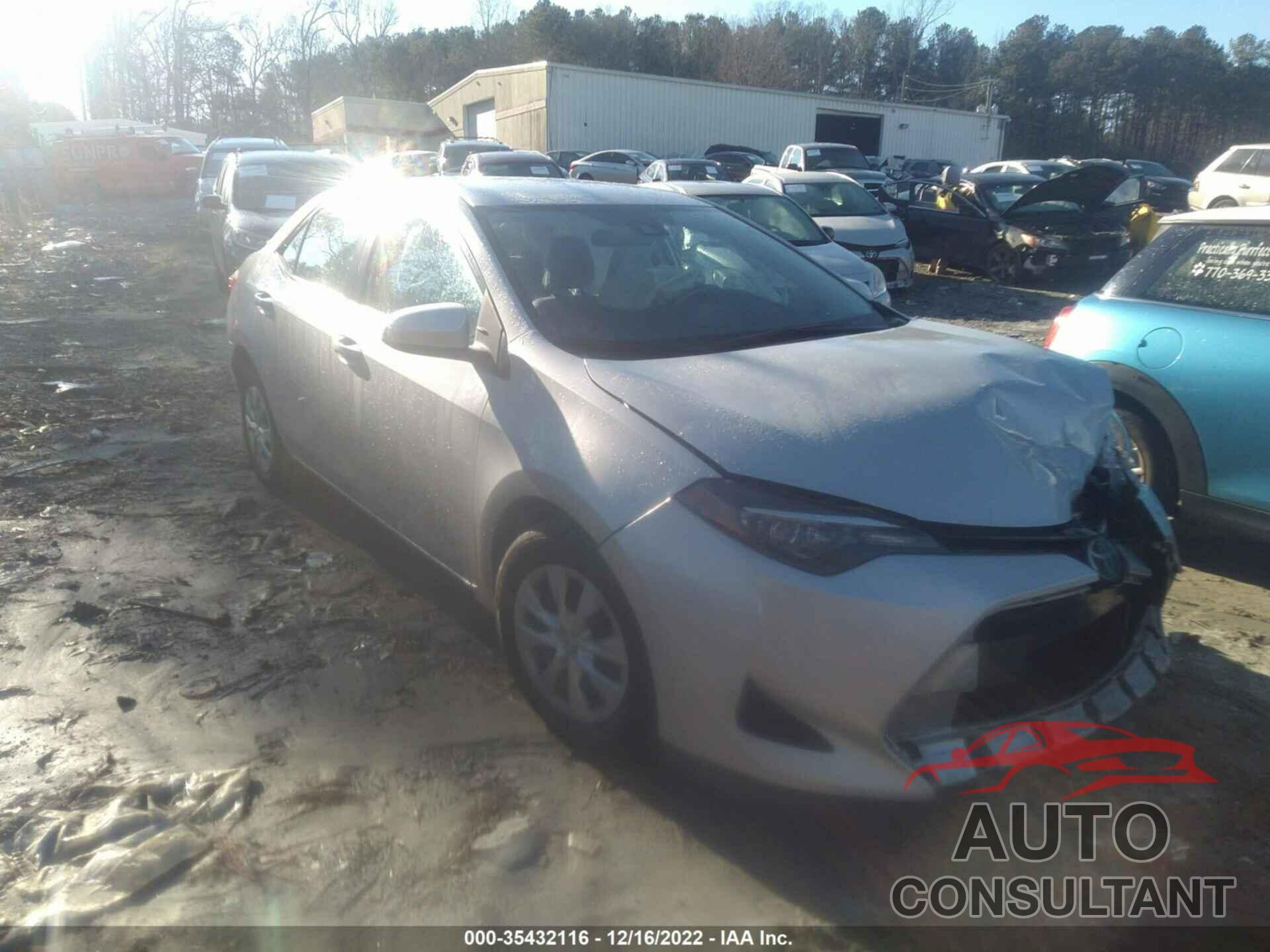 TOYOTA COROLLA 2018 - 2T1BURHE8JC985821