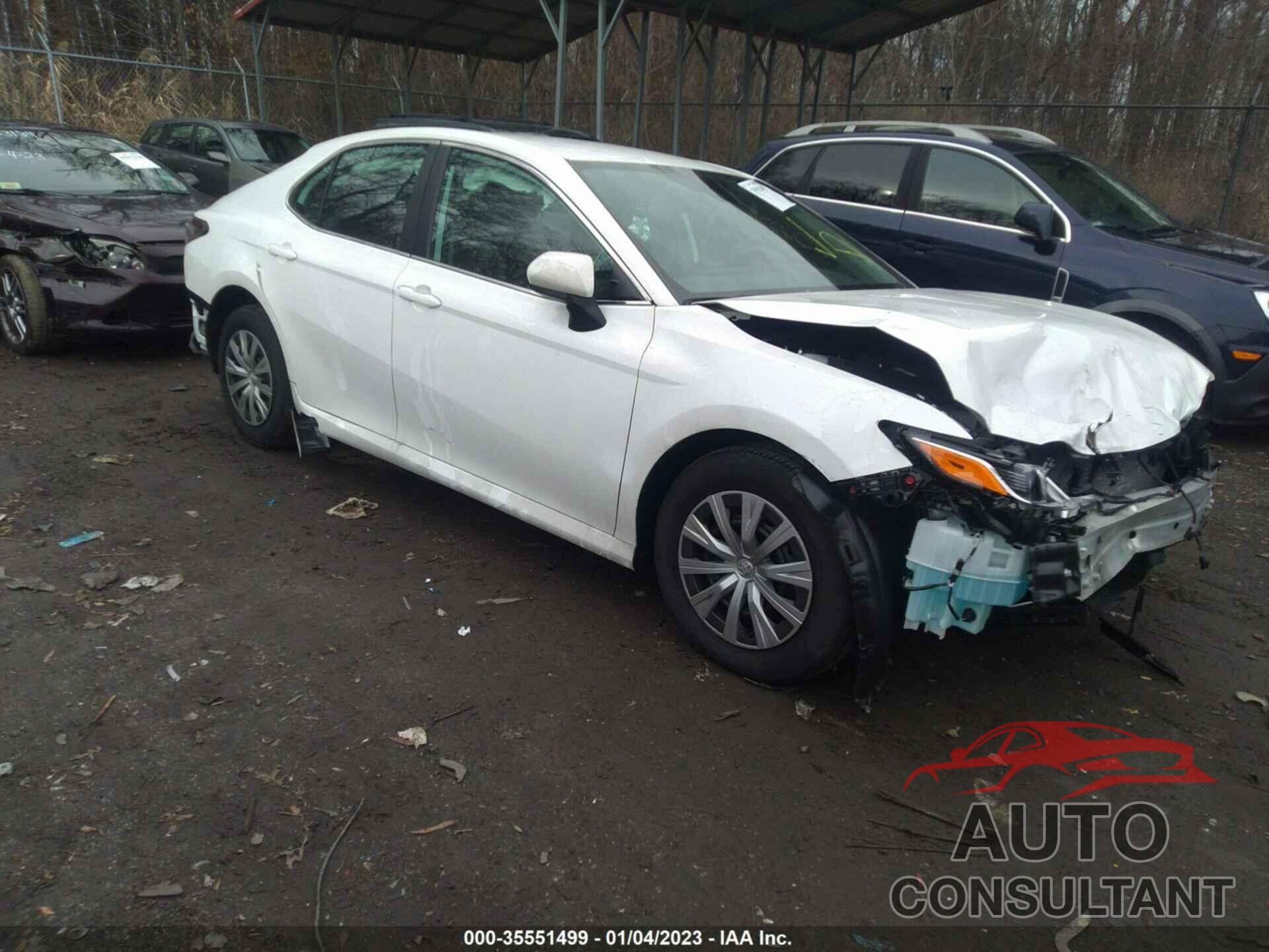 TOYOTA CAMRY 2022 - 4T1C31AK5NU594414