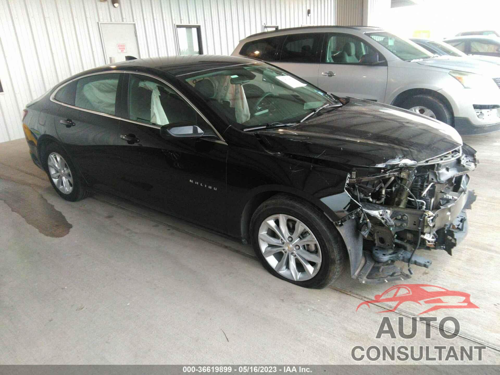 CHEVROLET MALIBU 2021 - 1G1ZD5ST8MF012943