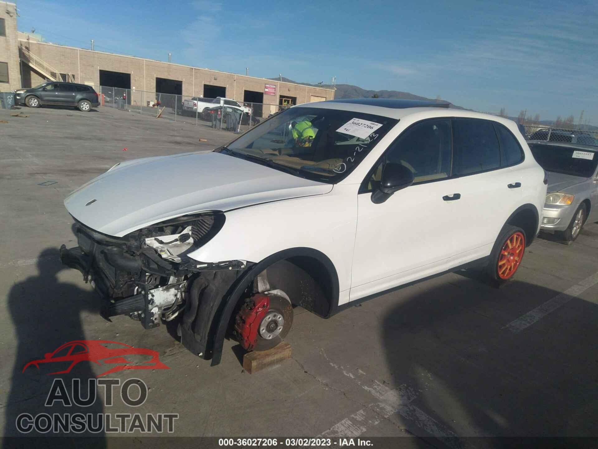 PORSCHE CAYENNE 2016 - WP1AA2A25GLA10589