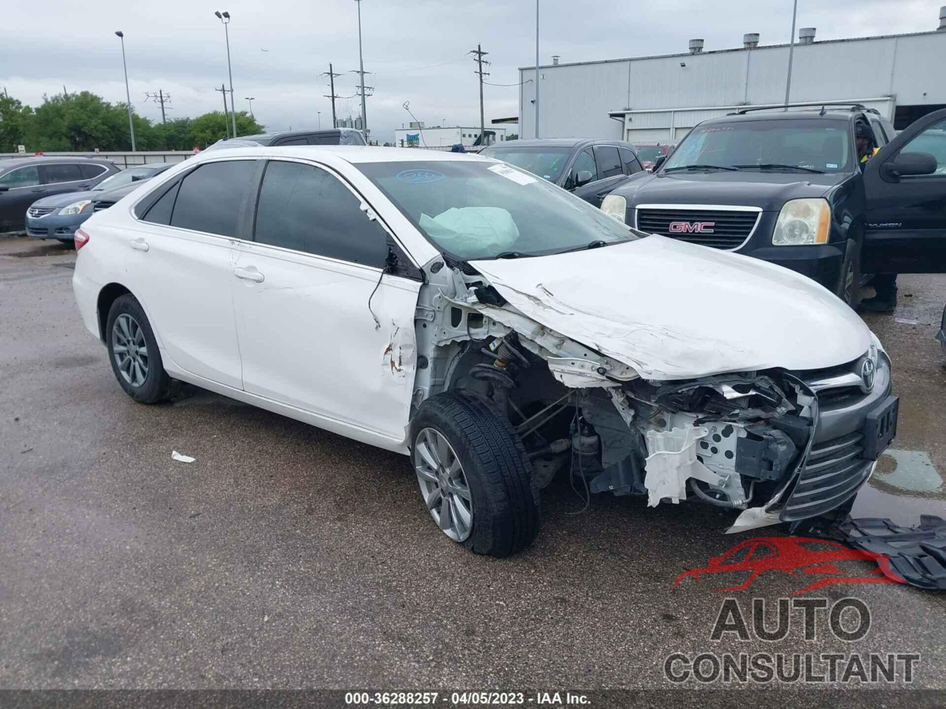 TOYOTA CAMRY 2015 - 4T4BF1FK0FR499746
