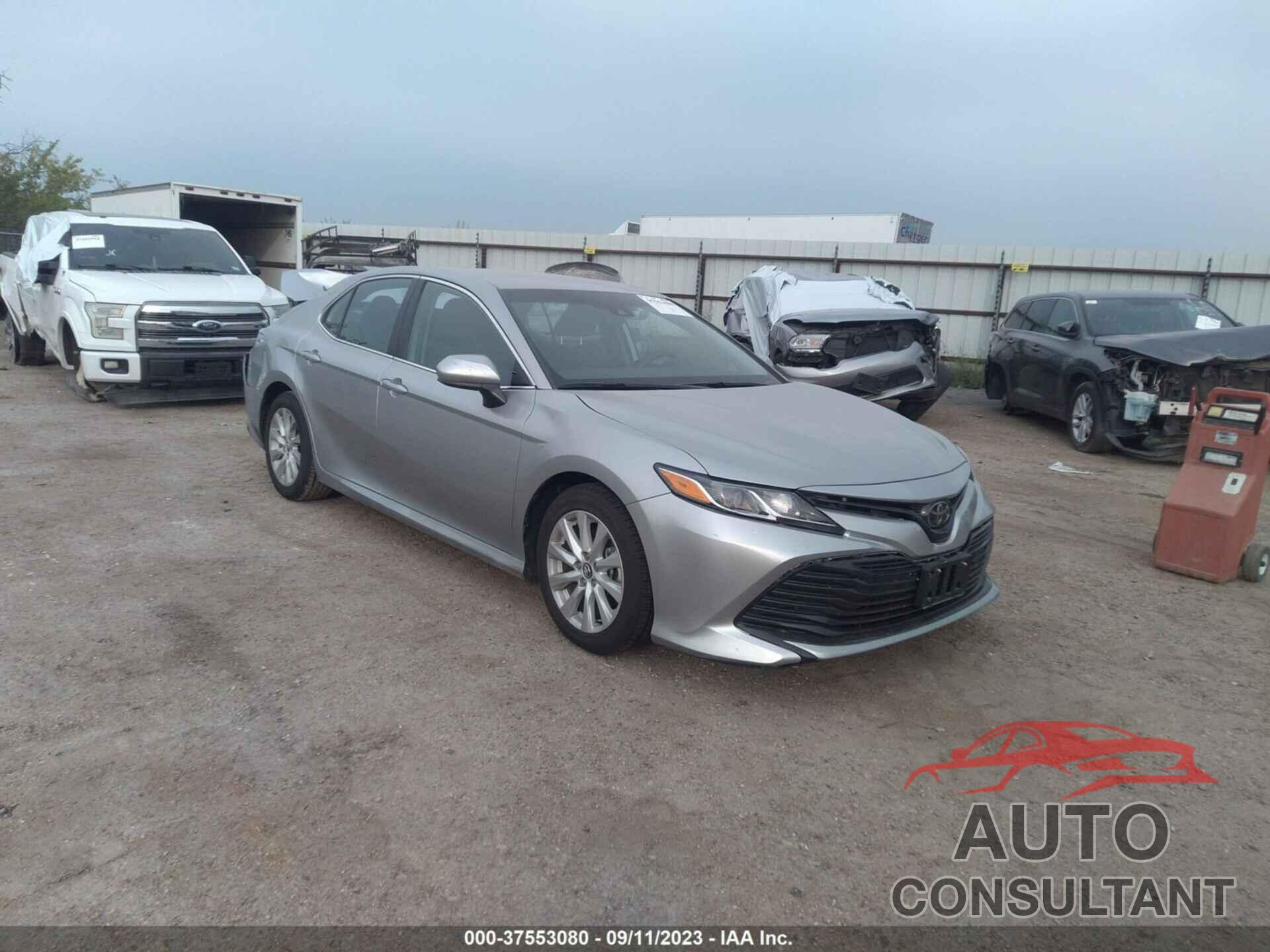 TOYOTA CAMRY 2020 - 4T1C11AK2LU898223