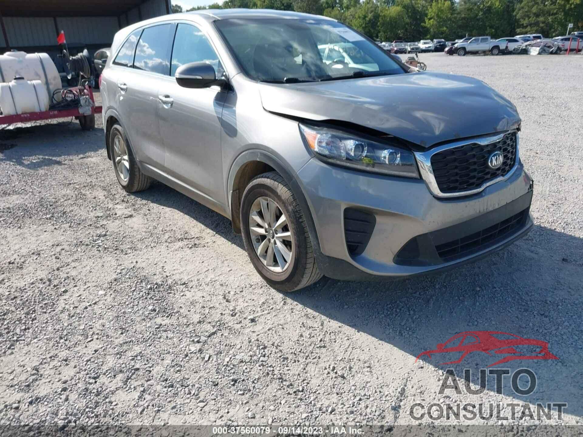 KIA SORENTO 2019 - 5XYPG4A32KG494806