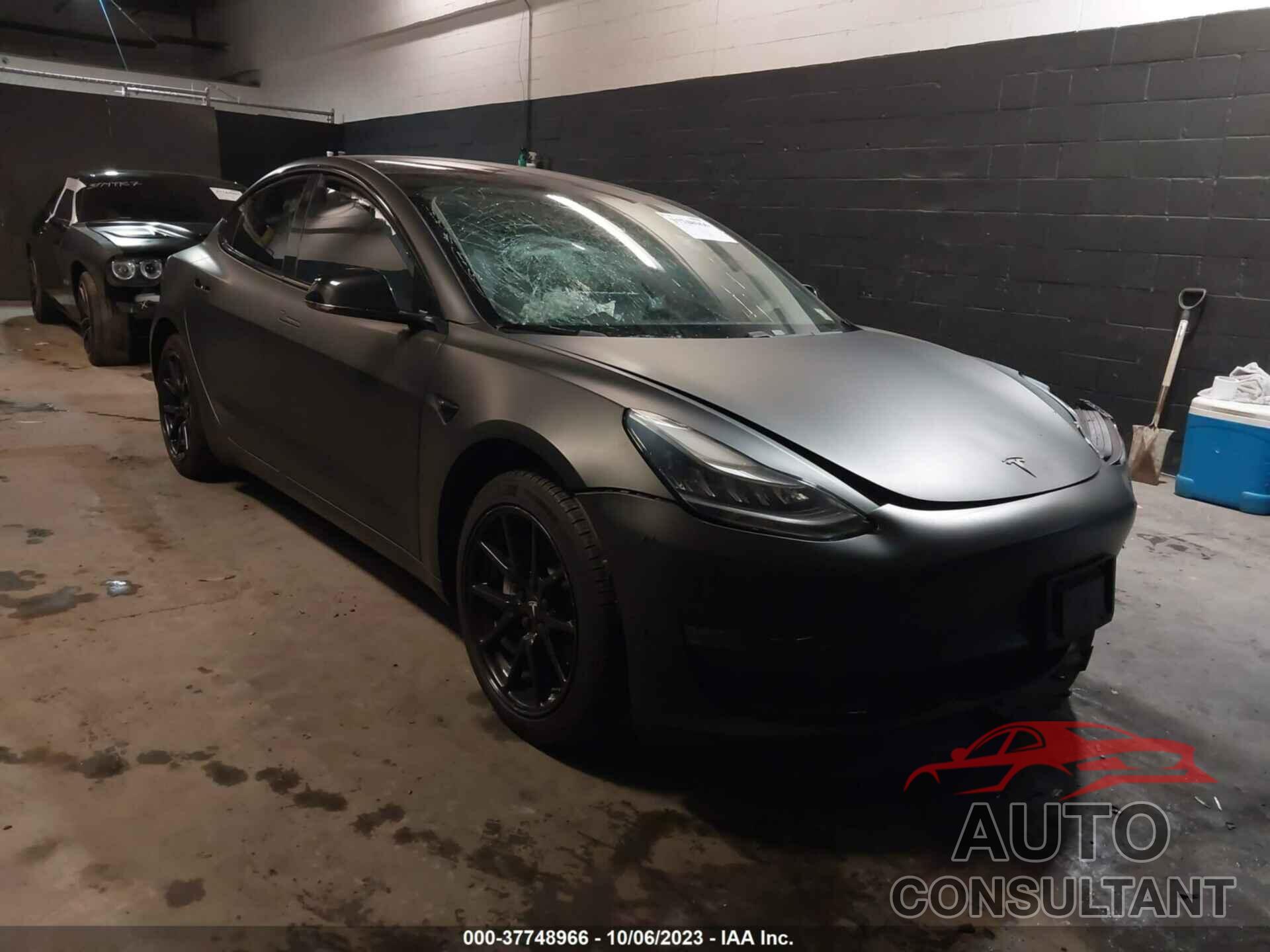 TESLA MODEL 3 2018 - 5YJ3E1EB6JF184264