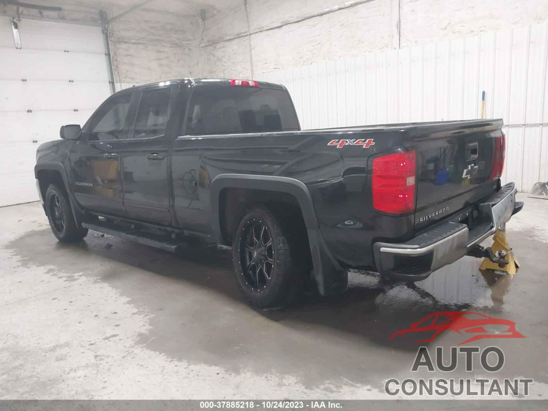 CHEVROLET SILVERADO 1500 2017 - 1GCVKREC8HZ112799