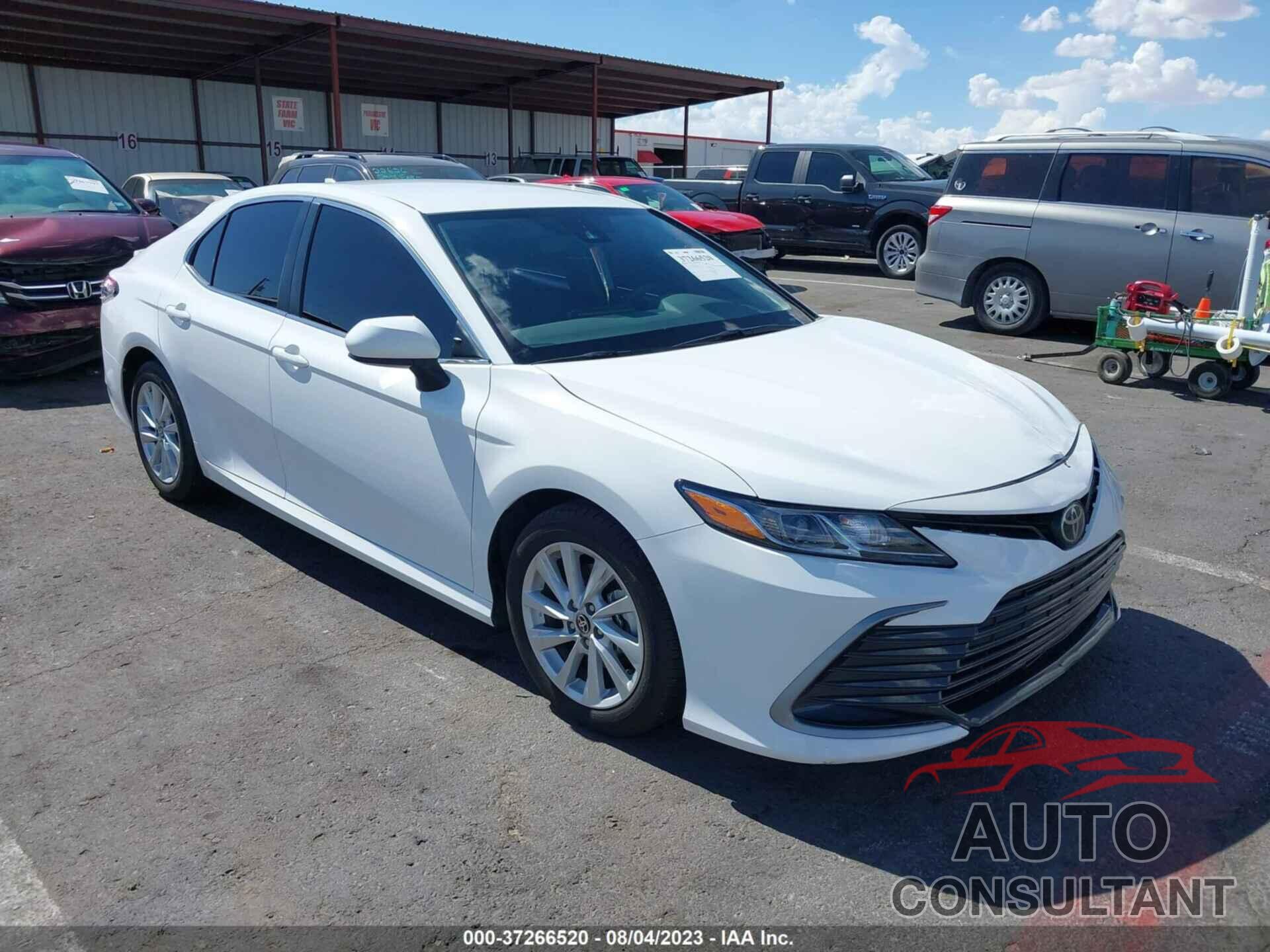 TOYOTA CAMRY 2023 - 4T1C11AK3PU102388