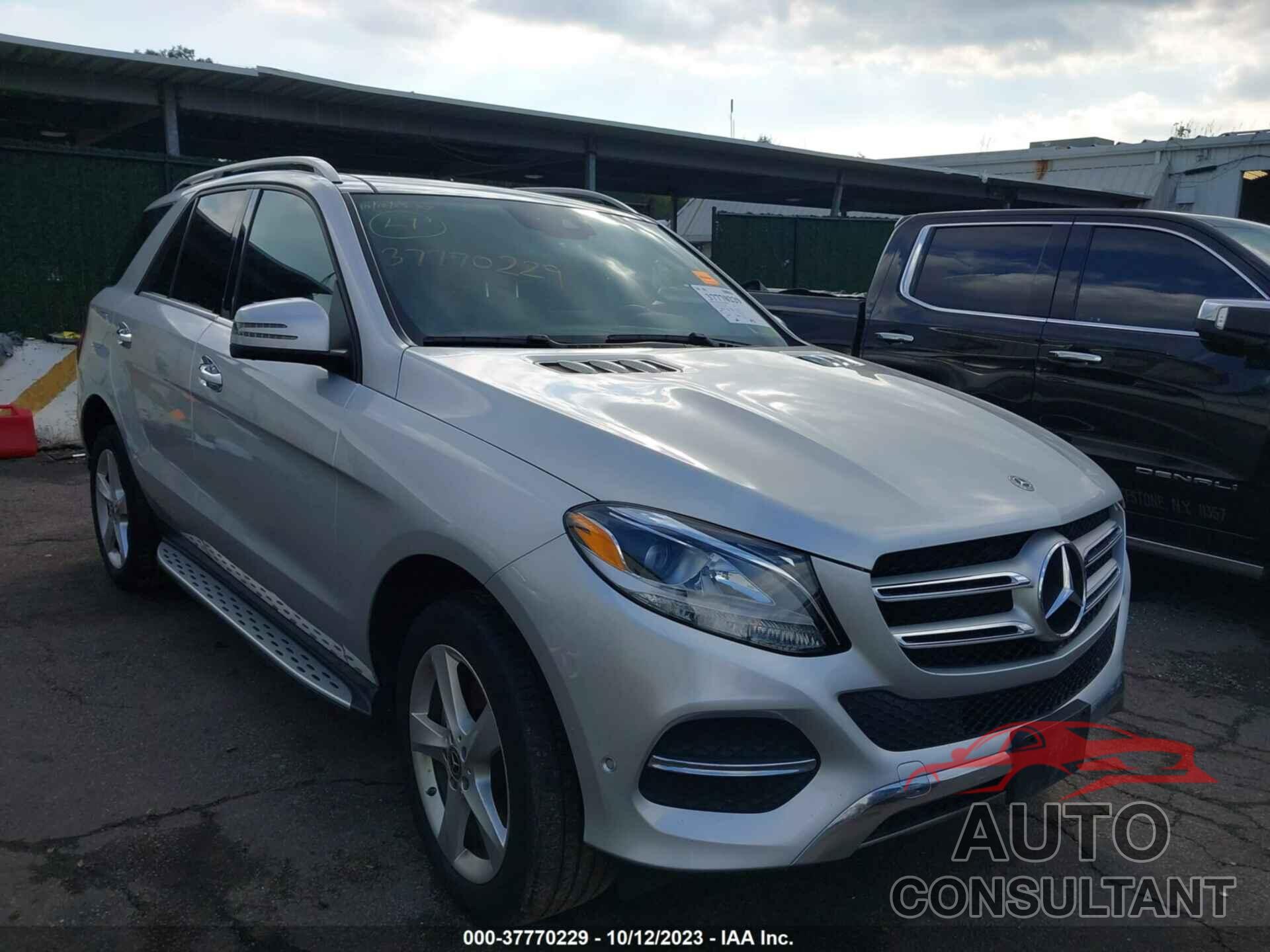 MERCEDES-BENZ GLE 350 2018 - 4JGDA5HBXJB099980