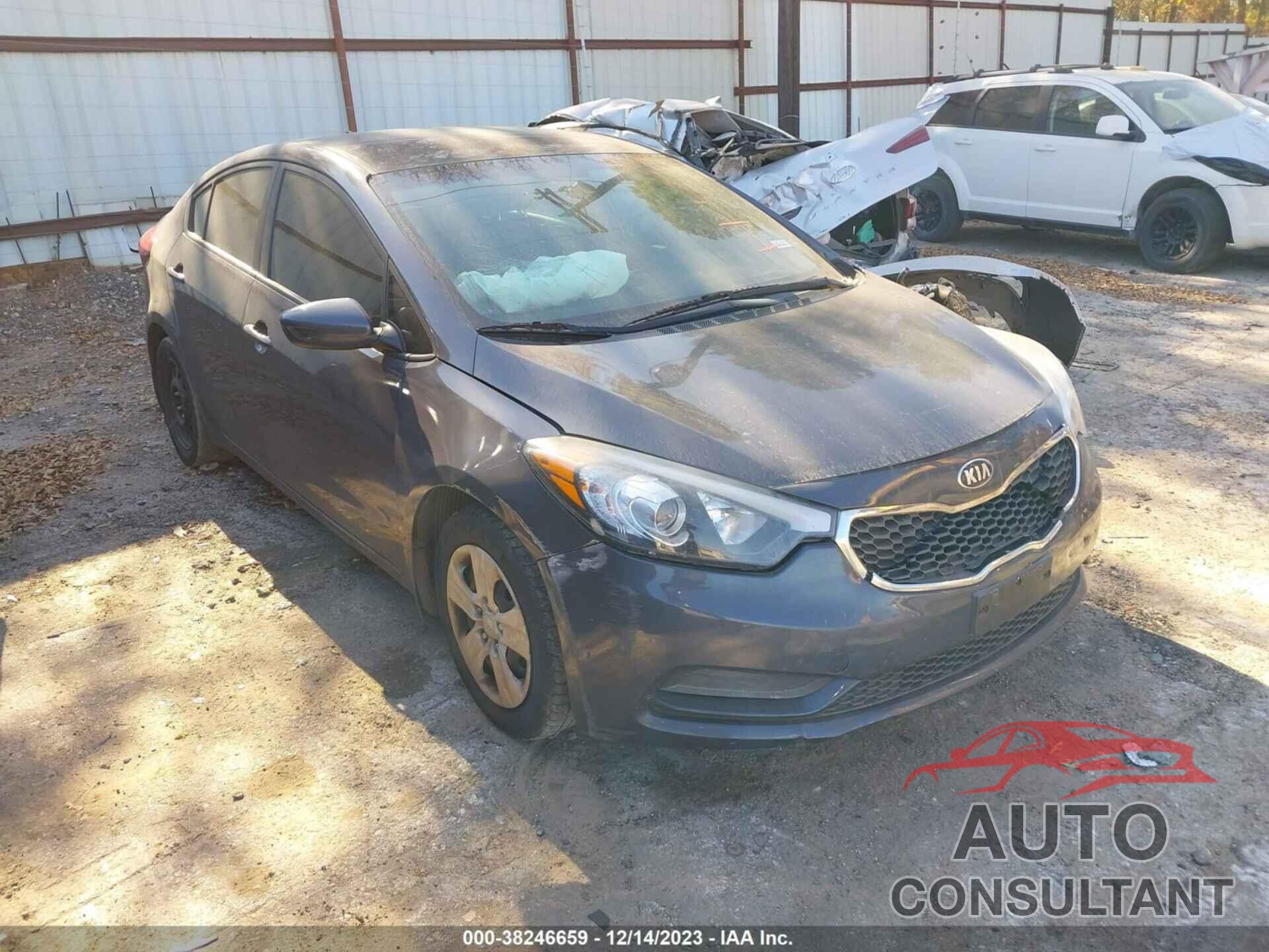 KIA FORTE 2016 - KNAFK4A6XG5445452