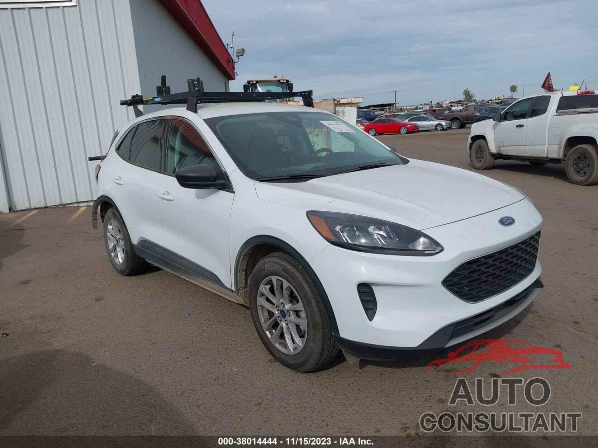 FORD ESCAPE 2022 - 1FMCU0G61NUA67486
