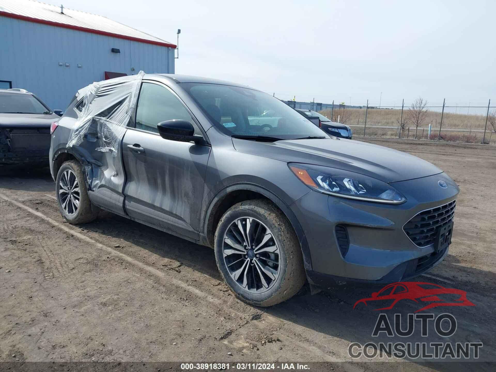 FORD ESCAPE 2022 - 1FMCU9G60NUA07140