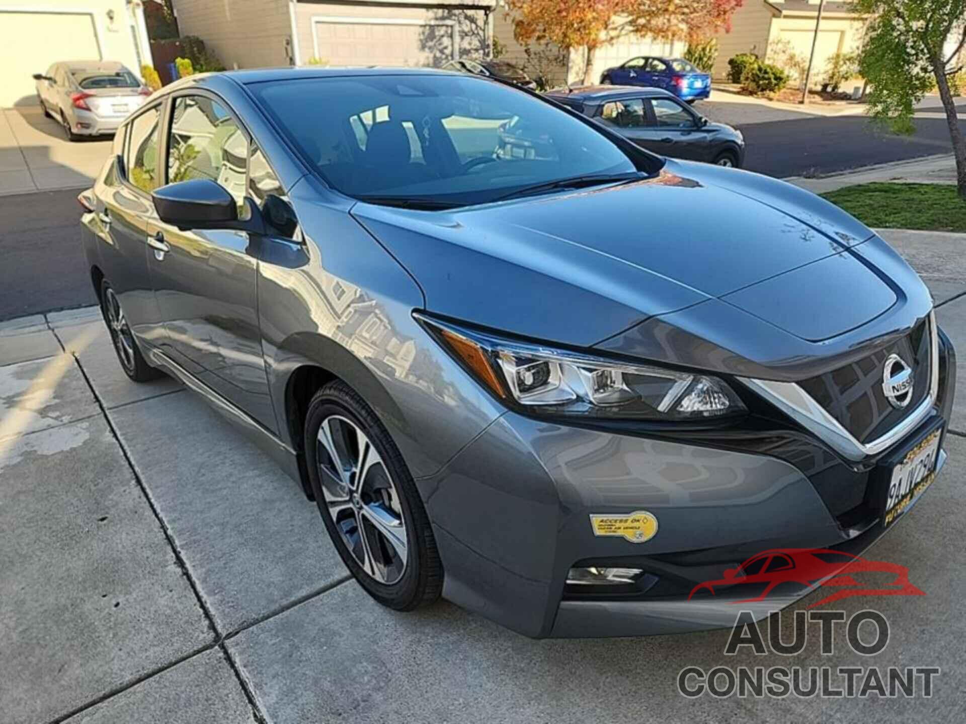 NISSAN LEAF 2022 - 1N4AZ1CV5NC553956