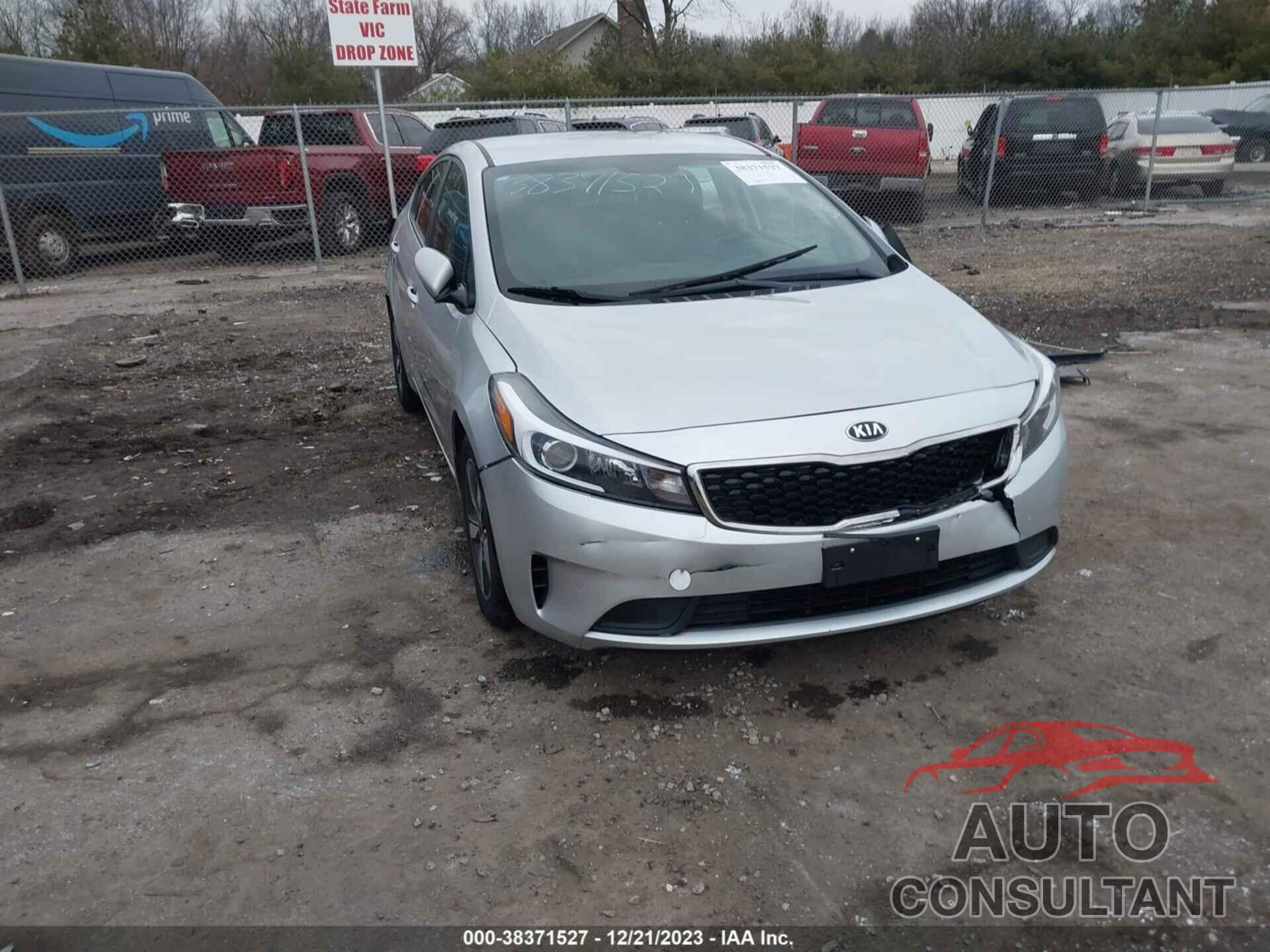 KIA FORTE 2018 - 3KPFL4A79JE248499