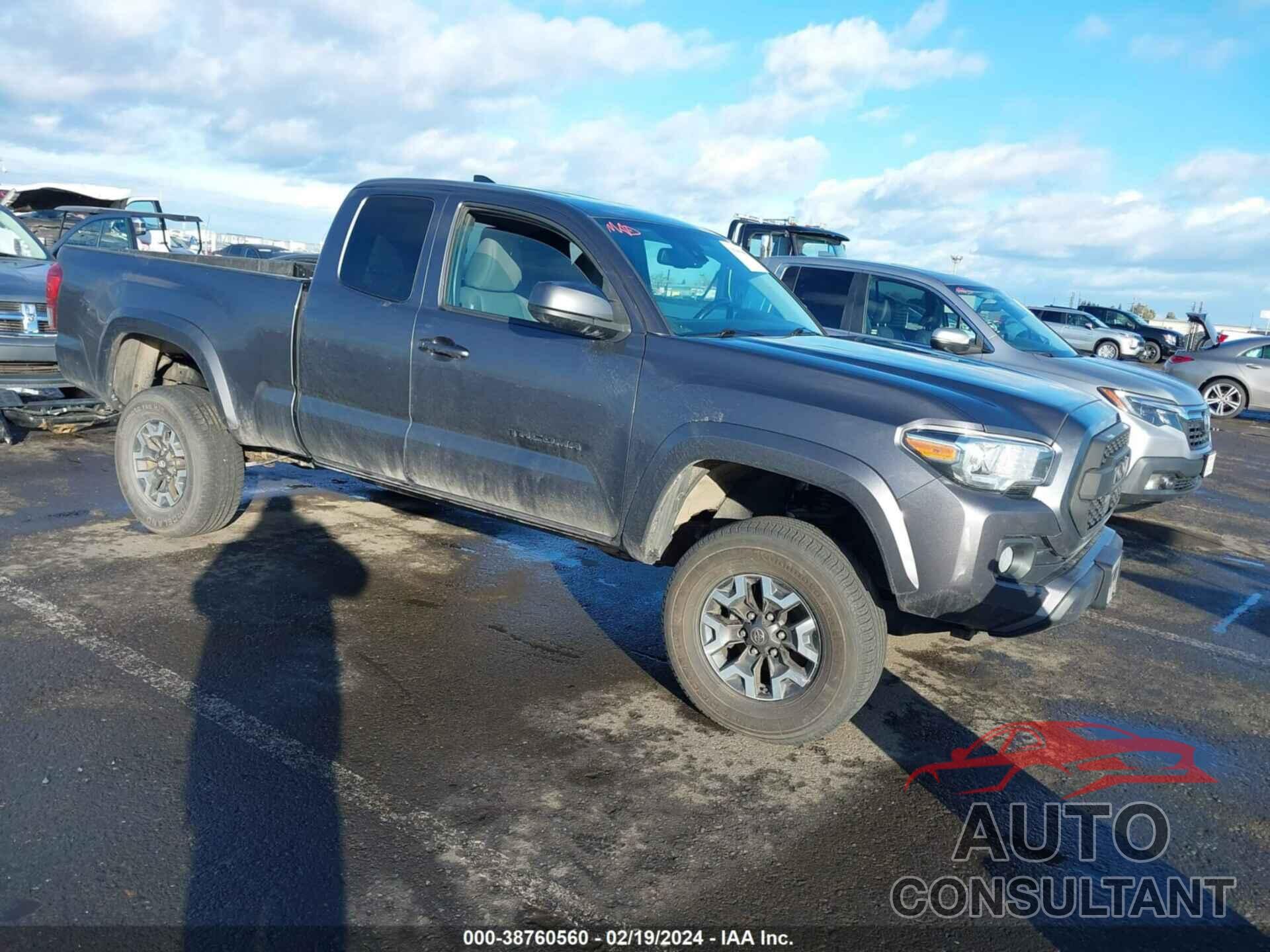 TOYOTA TACOMA 2018 - 5TFSZ5AN8JX133541